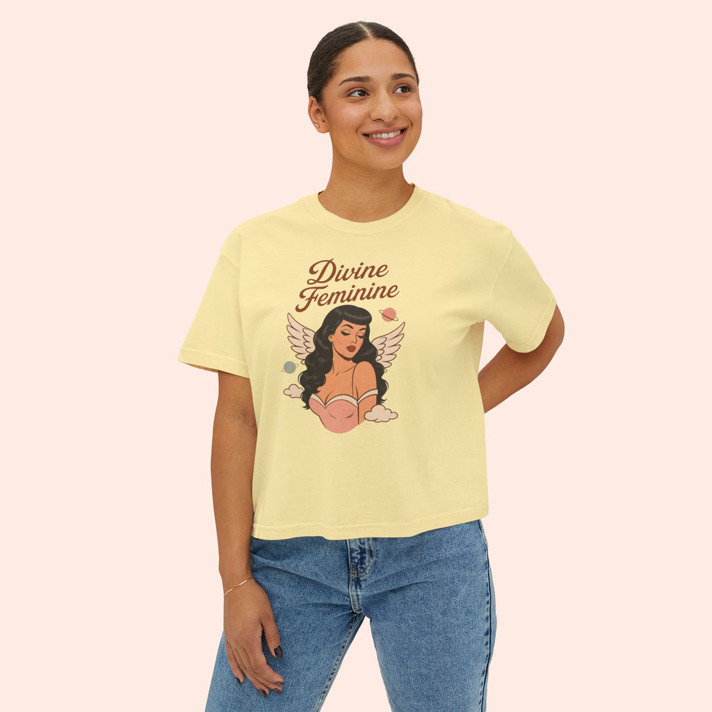 Divine Feminine - Retro Pin Up Celestial Graphic Boxy T-Shirt