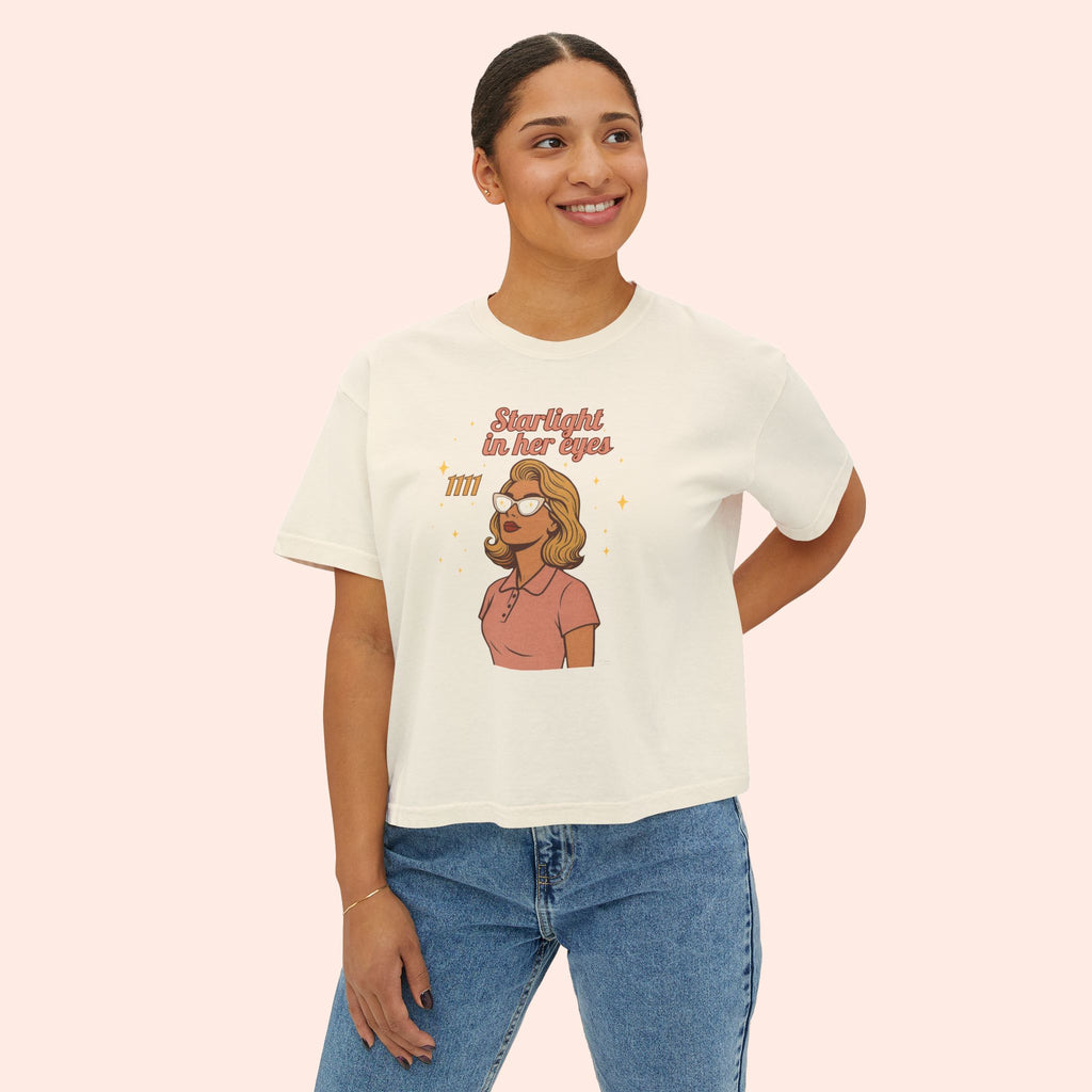 Starlight in Her Eyes 1111 – Retro Vintage Boxy T-Shirt