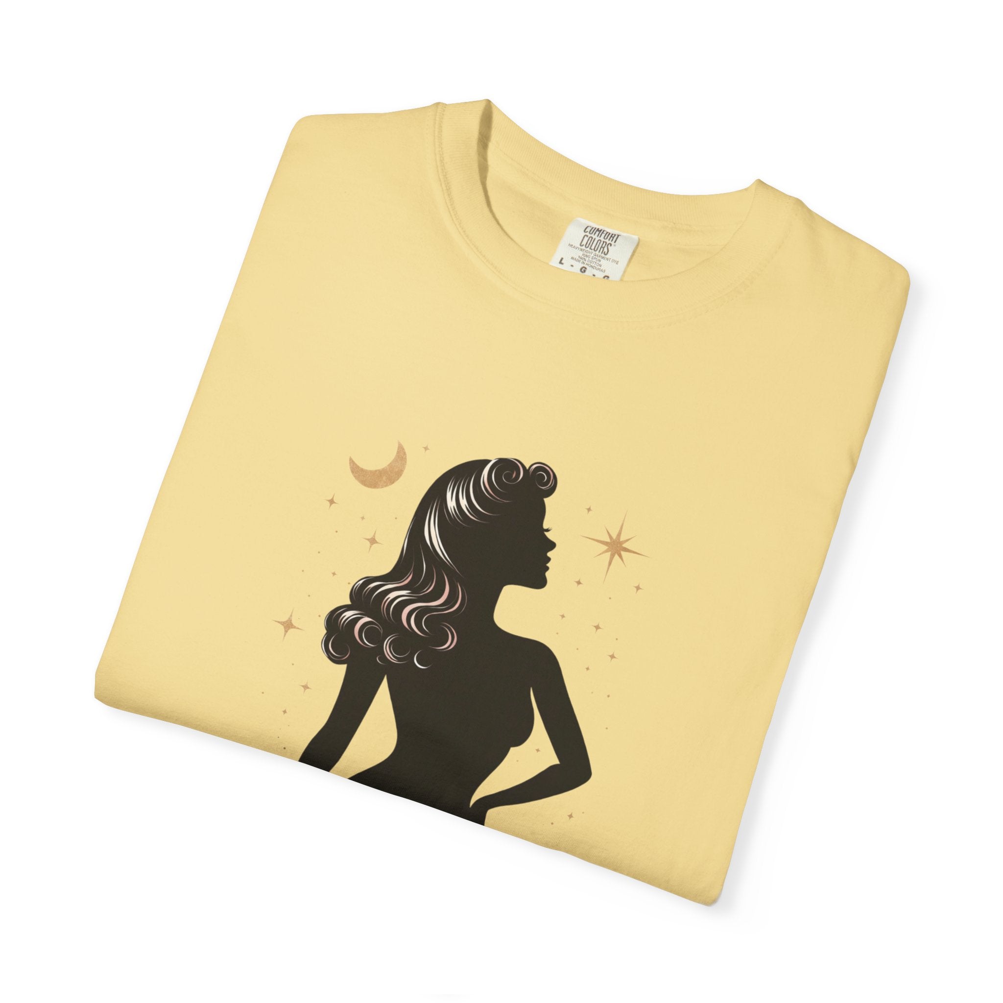 A Cosmic Woman Never Gets Lost – Vintage Feminine Cosmic T-Shirt