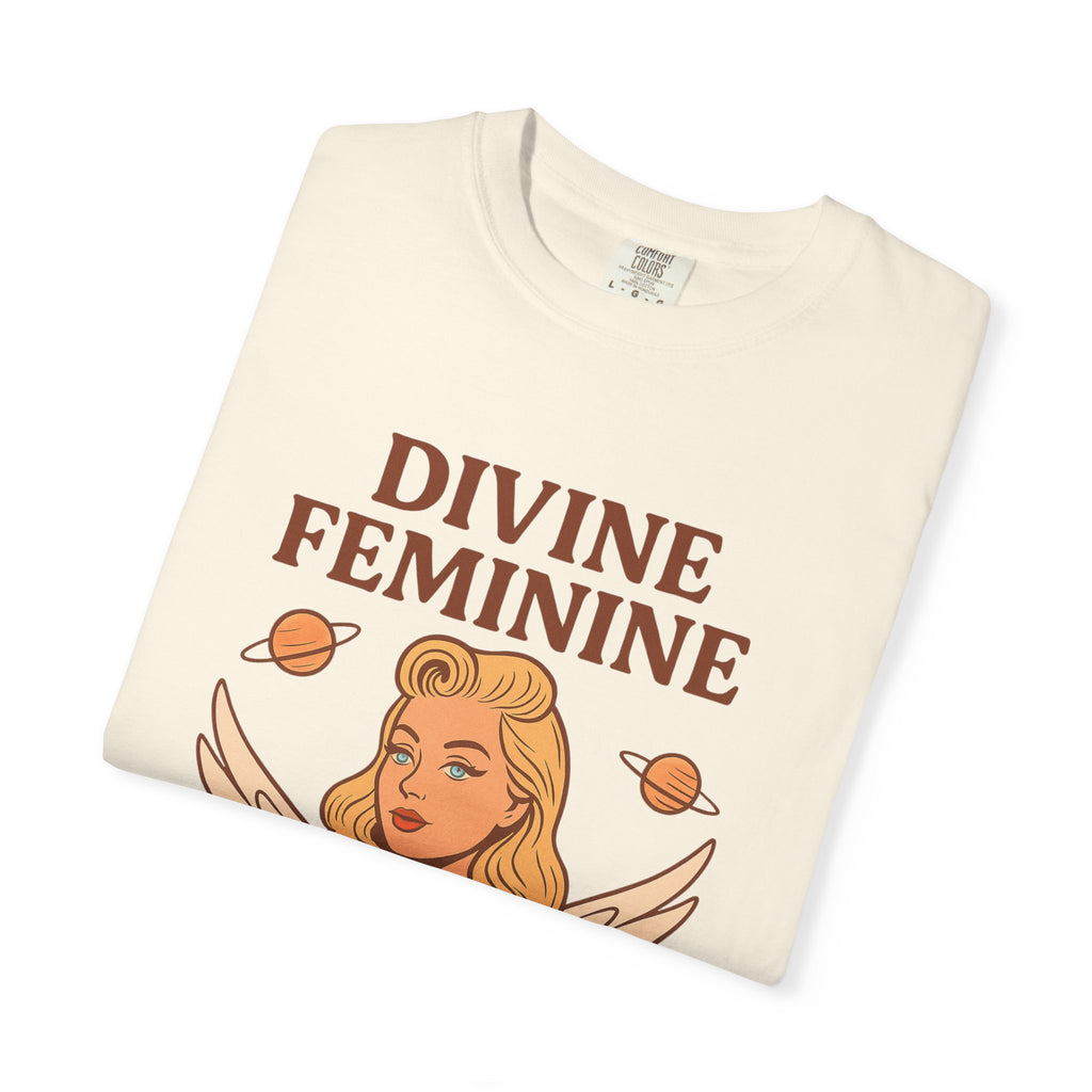 Divine Feminine Graphic T-Shirt – Vintage 50s Pin-Up Unisex Tee