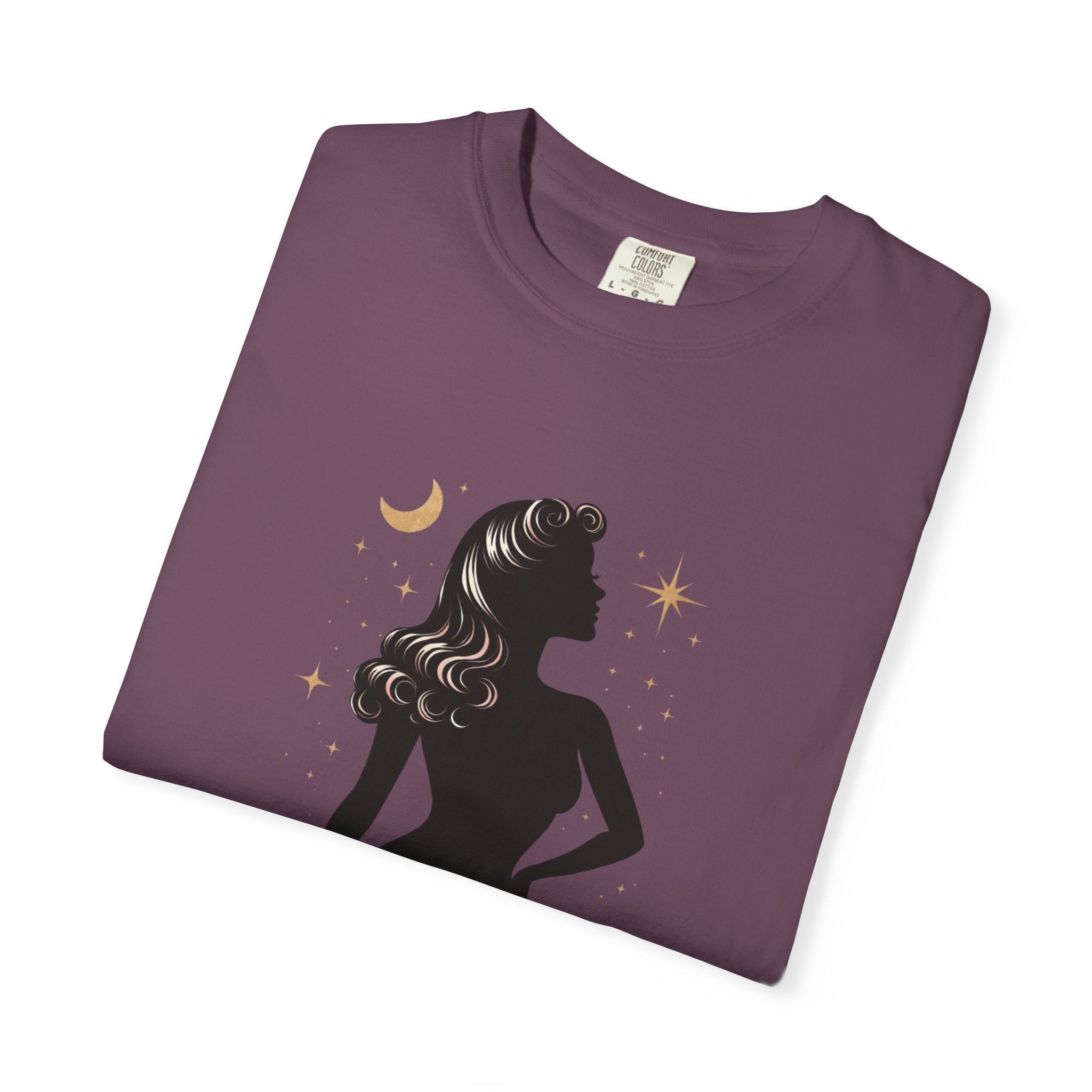 A Cosmic Woman Never Gets Lost – Vintage Feminine Cosmic T-Shirt