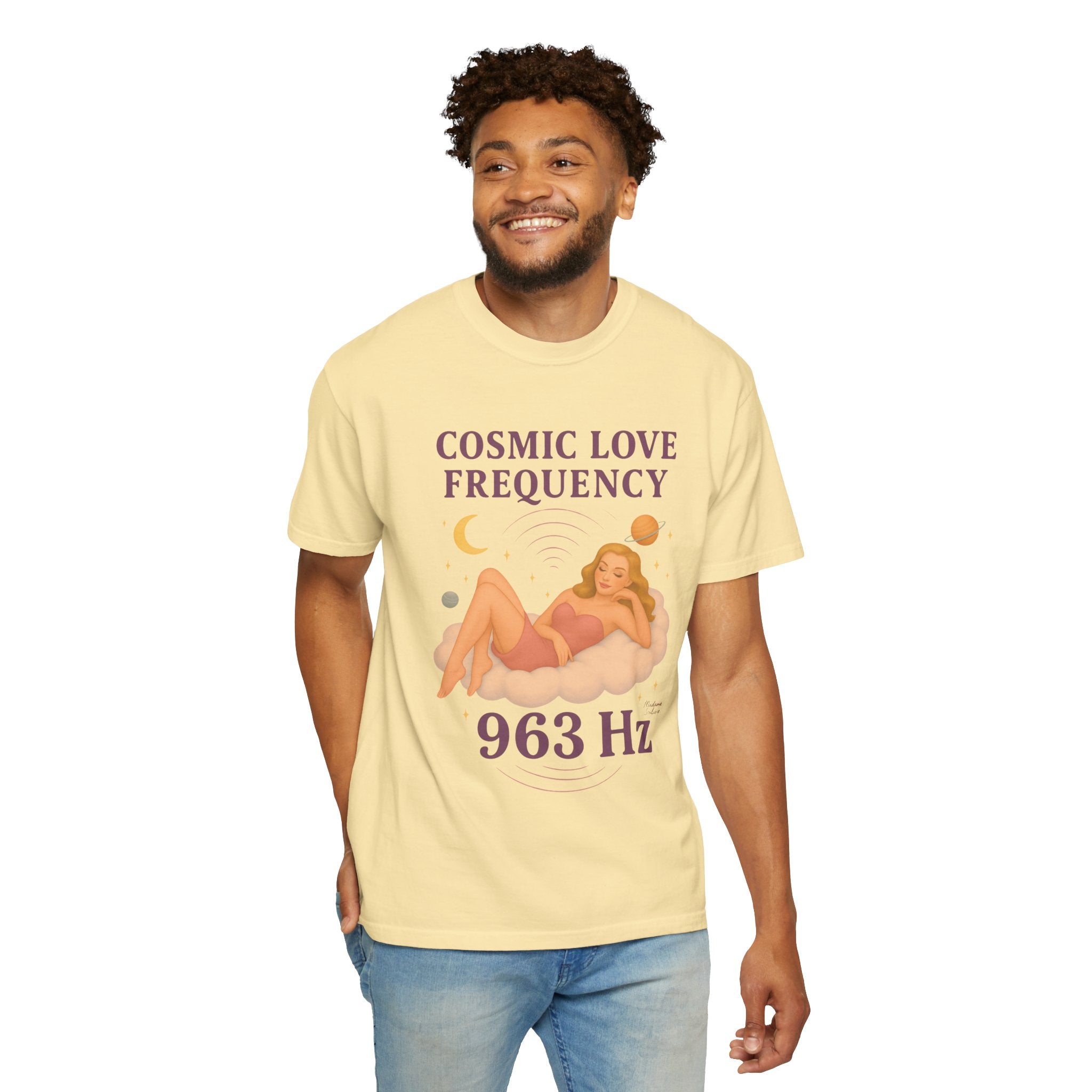 Cosmic Feminine Frequency – Retro Pin-Up Vintage T-Shirt