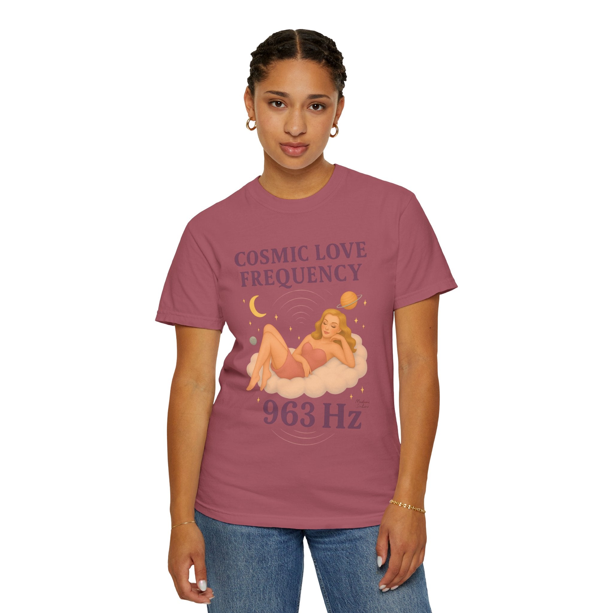Cosmic Feminine Frequency – Retro Pin-Up Vintage T-Shirt