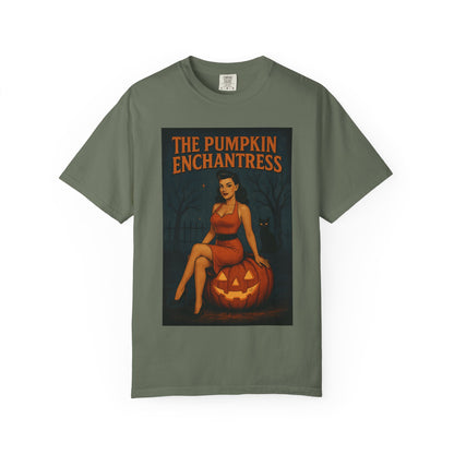 The Pumpkin Enchantress Halloween Unisex T-Shirt – Retro Witch Graphic Tee, Vintage Pumpkin Horror Top, Spooky Unisex Scary Season Shirt - Madame Soulière
