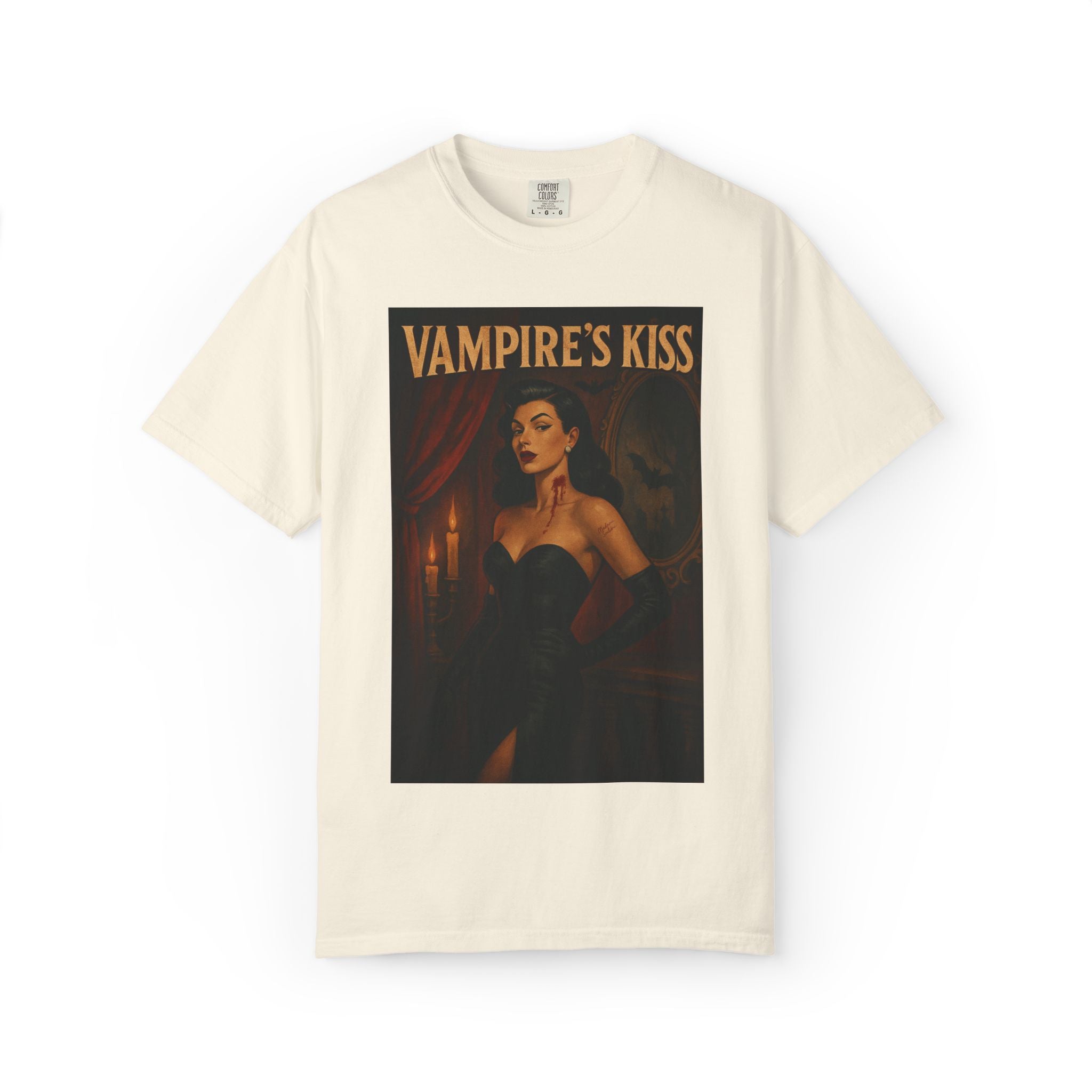 Vampire’s Kiss – Retro Pin-Up Vampire Unisex T-Shirt