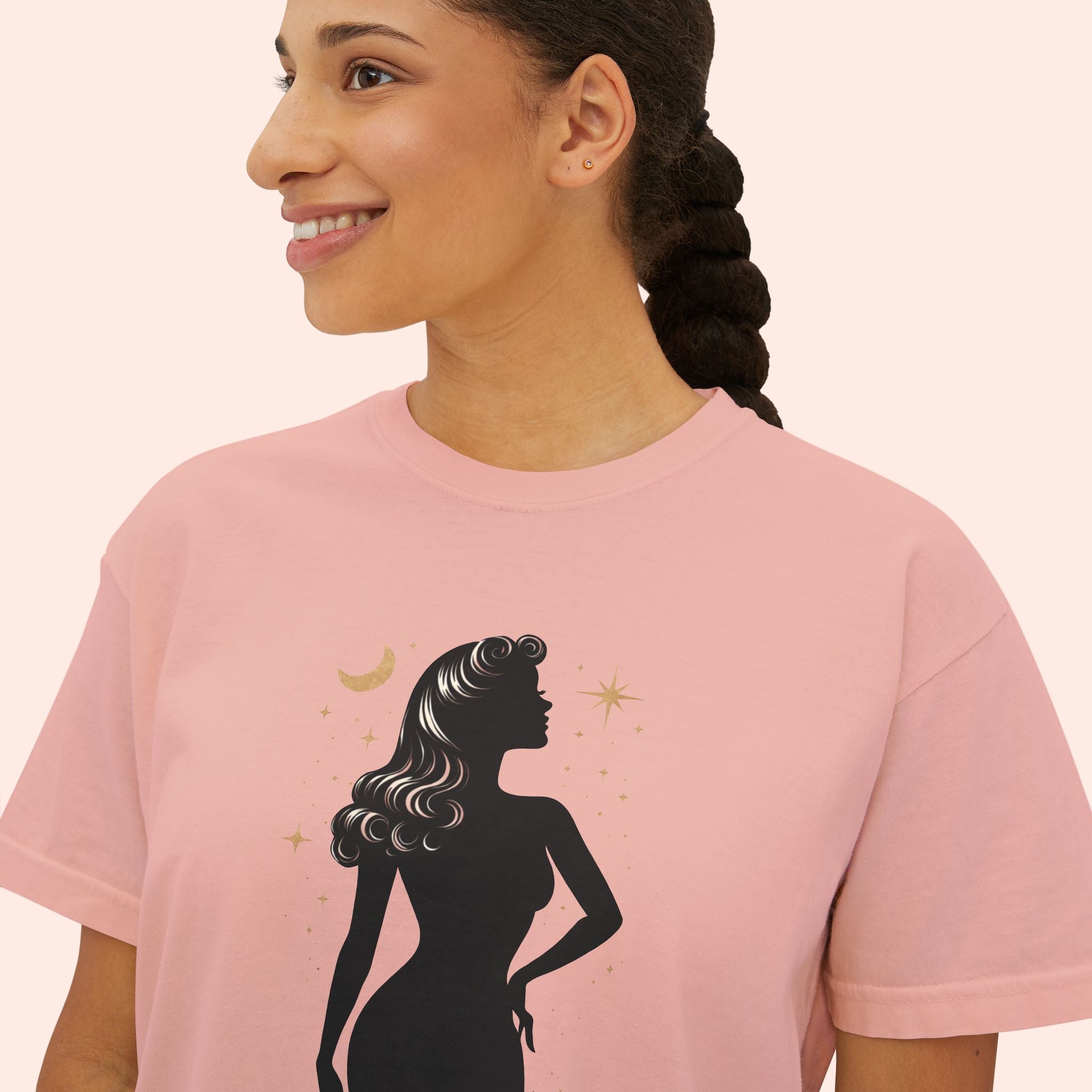 Divine Feminine Silhouette – Retro Celestial Graphic Boxy T-Shirt