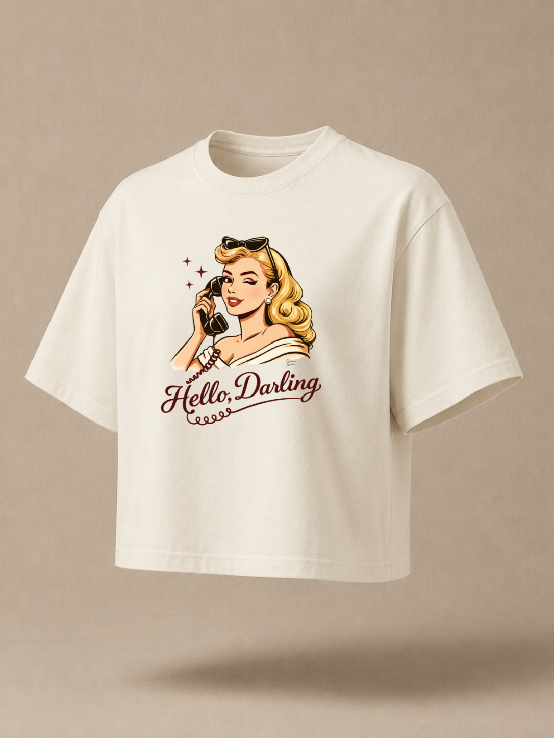 Hello Darling - Retro Pin-Up Graphic Boxy T-Shirt