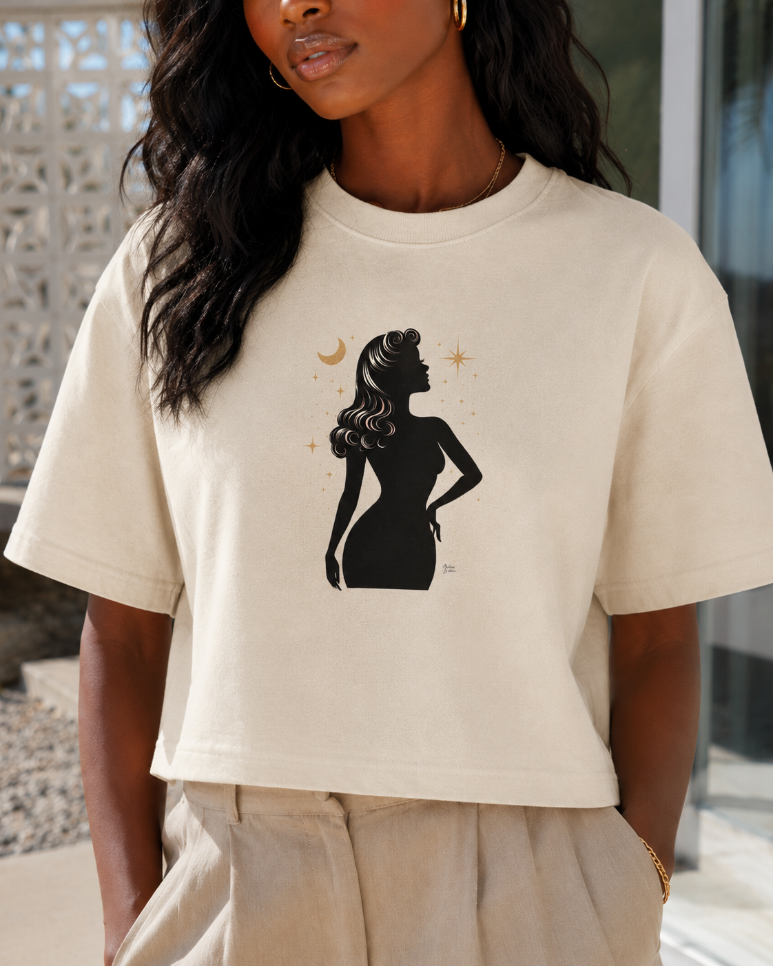 Divine Feminine Silhouette – Retro Celestial Graphic Boxy T-Shirt