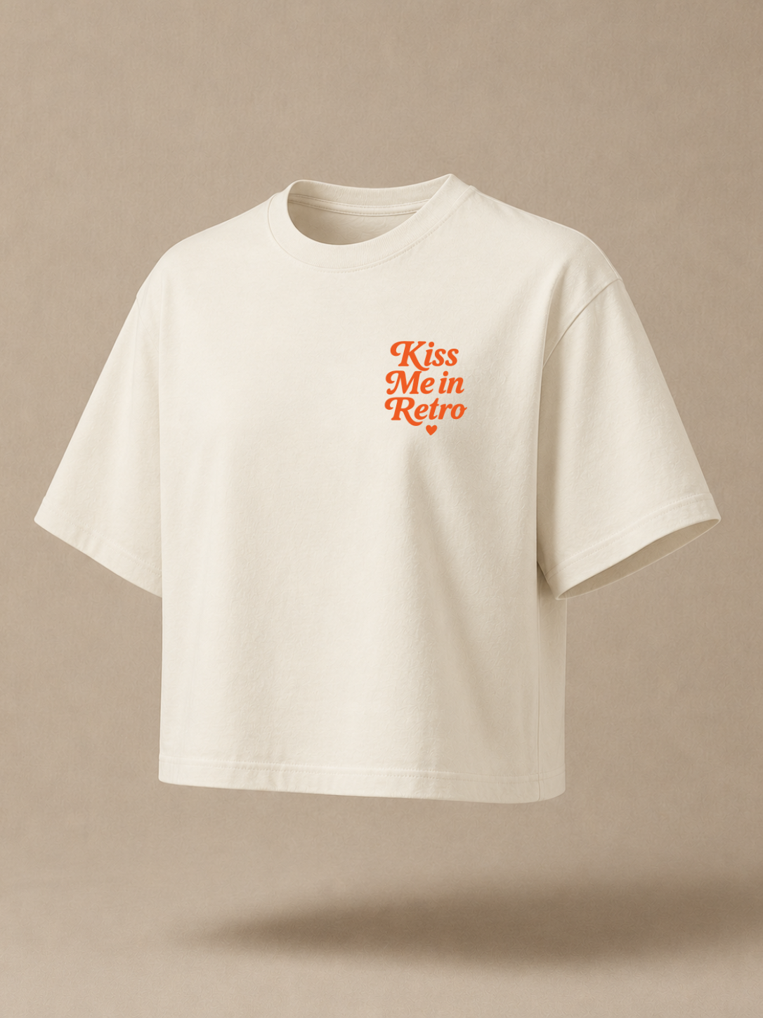 Kiss Me in Retro Graphic T-Shirt – Vintage Mini Motif Boxy T-Shirt
