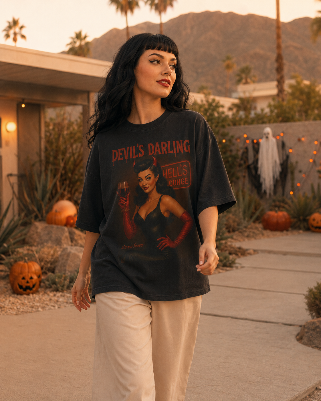 Devil’s Darling – Retro Pin-Up Devil Long Boxy T-Shirt