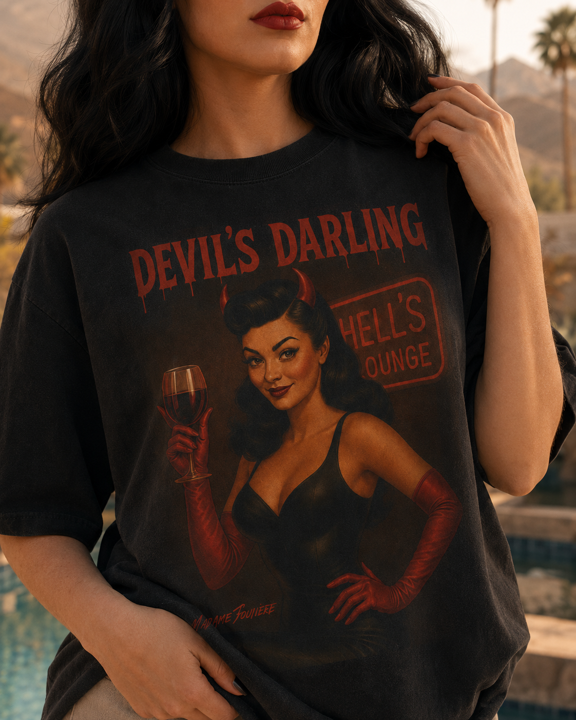 Devil’s Darling – Retro Pin-Up Devil Long Boxy T-Shirt