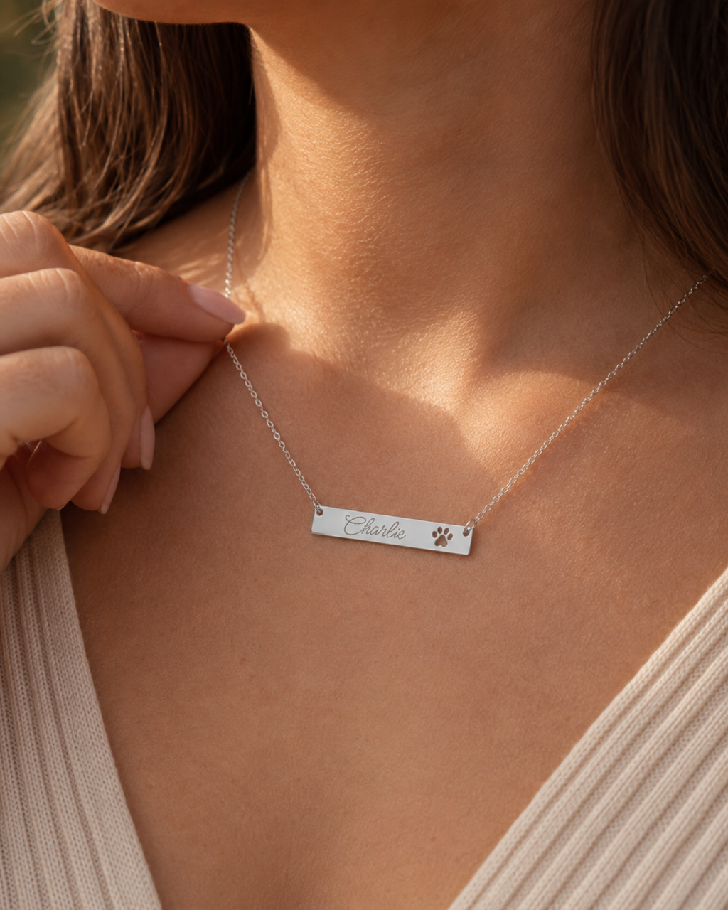 Personalized Paw Cutout Bar Necklace — Engraved Pet Name Jewelry