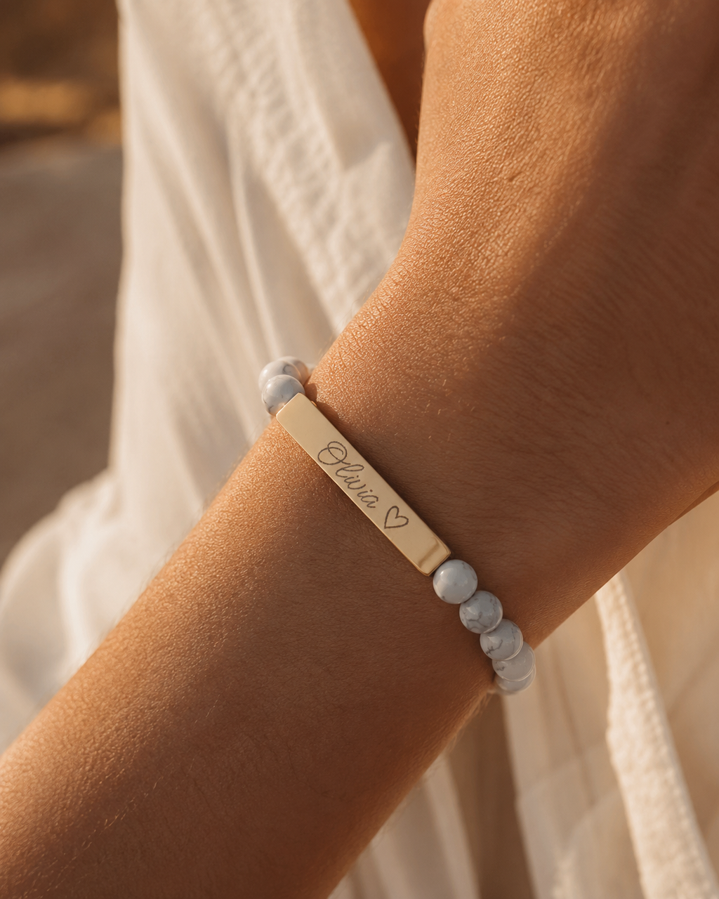 Engravable Natural Stone Stretch Bar Bracelet – Personalized Name & Heart Accent
