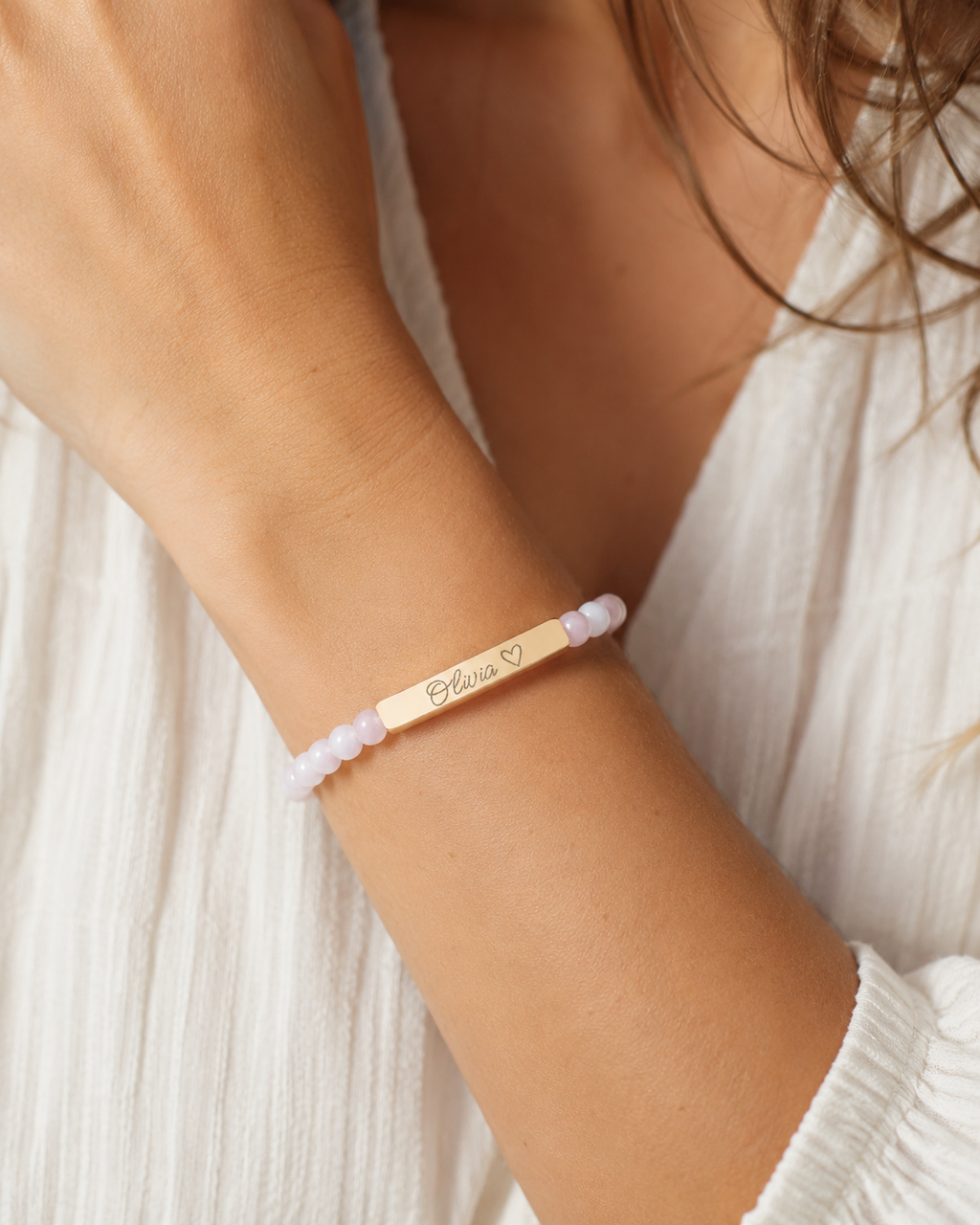 Engravable Natural Stone Stretch Bar Bracelet – Personalized Name & Heart Accent