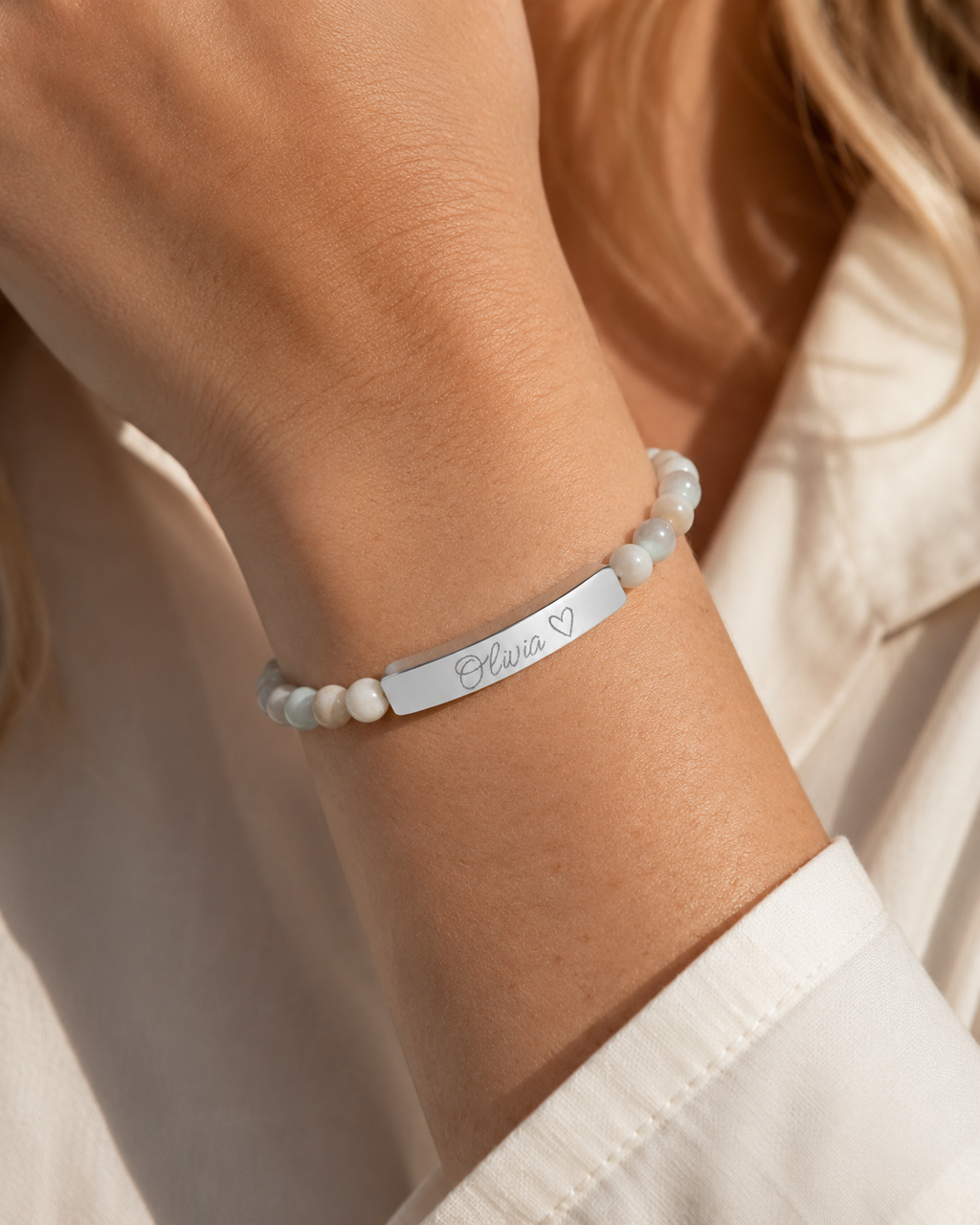 Engravable Natural Stone Stretch Bar Bracelet – Personalized Name & Heart Accent