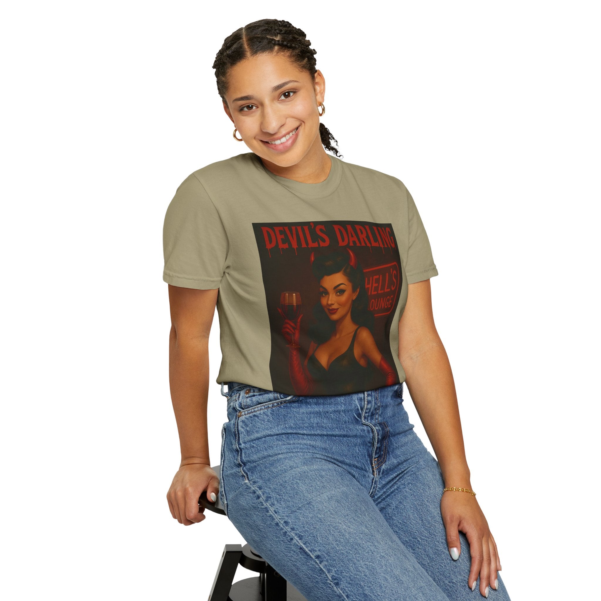 Devil’s Darling – Retro Pin-Up Devil Unisex T-Shirt