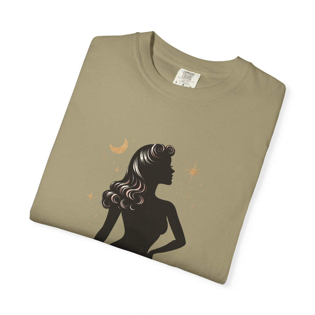 A Cosmic Woman Never Gets Lost – Vintage Feminine Cosmic T-Shirt