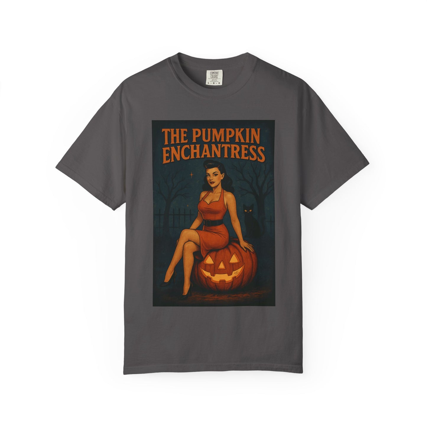 The Pumpkin Enchantress Halloween Unisex T-Shirt – Retro Witch Graphic Tee, Vintage Pumpkin Horror Top, Spooky Unisex Scary Season Shirt - Madame Soulière
