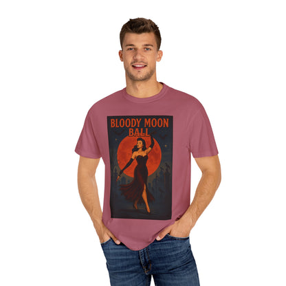 Bloody Moon Halloween Unisex T-Shirt – Vampire Retro Graphic Tee, Vintage Horror Spooky Top, Scary Season Shirt - Madame Soulière