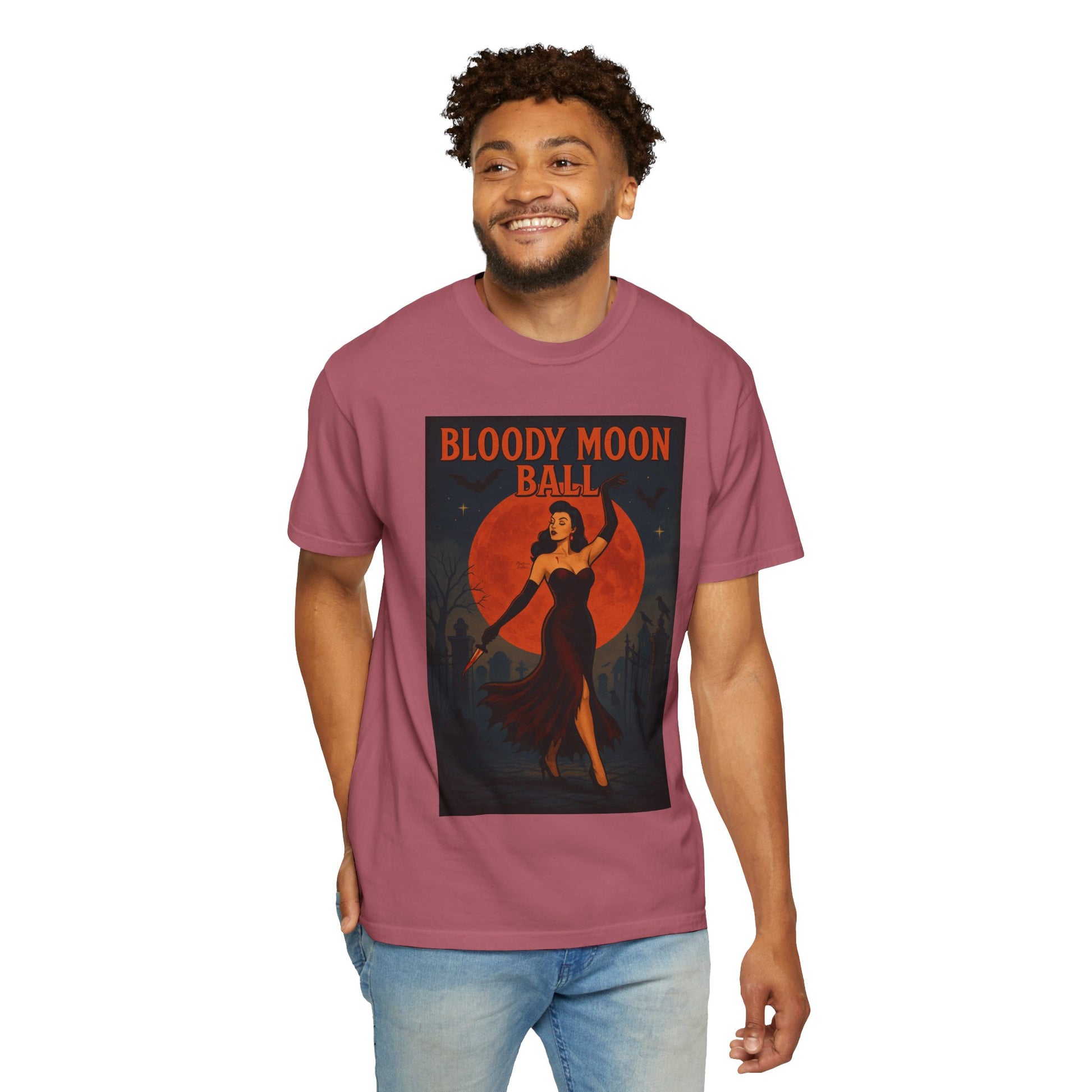 Bloody Moon Halloween Unisex T-Shirt – Vampire Retro Graphic Tee, Vintage Horror Spooky Top, Scary Season Shirt - Madame Soulière