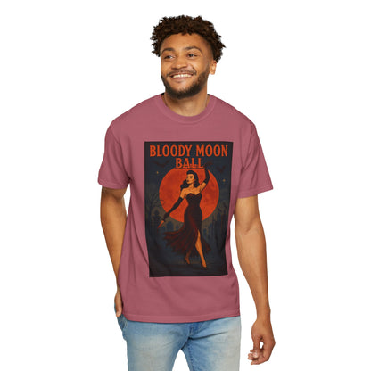 Bloody Moon Halloween Unisex T-Shirt – Vampire Retro Graphic Tee, Vintage Horror Spooky Top, Scary Season Shirt - Madame Soulière