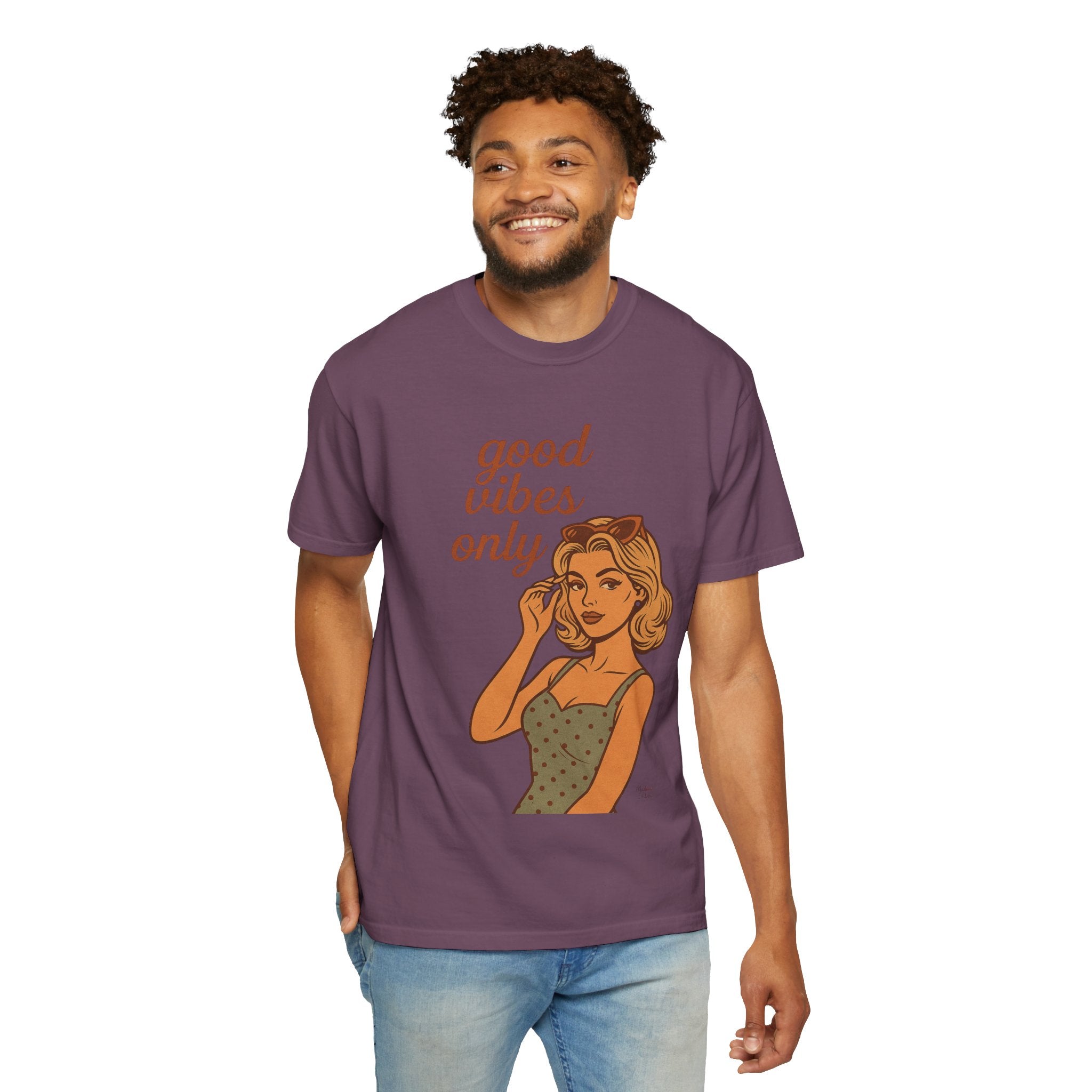 Good Vibes Only – Retro Pin-Up Vintage T-Shirt