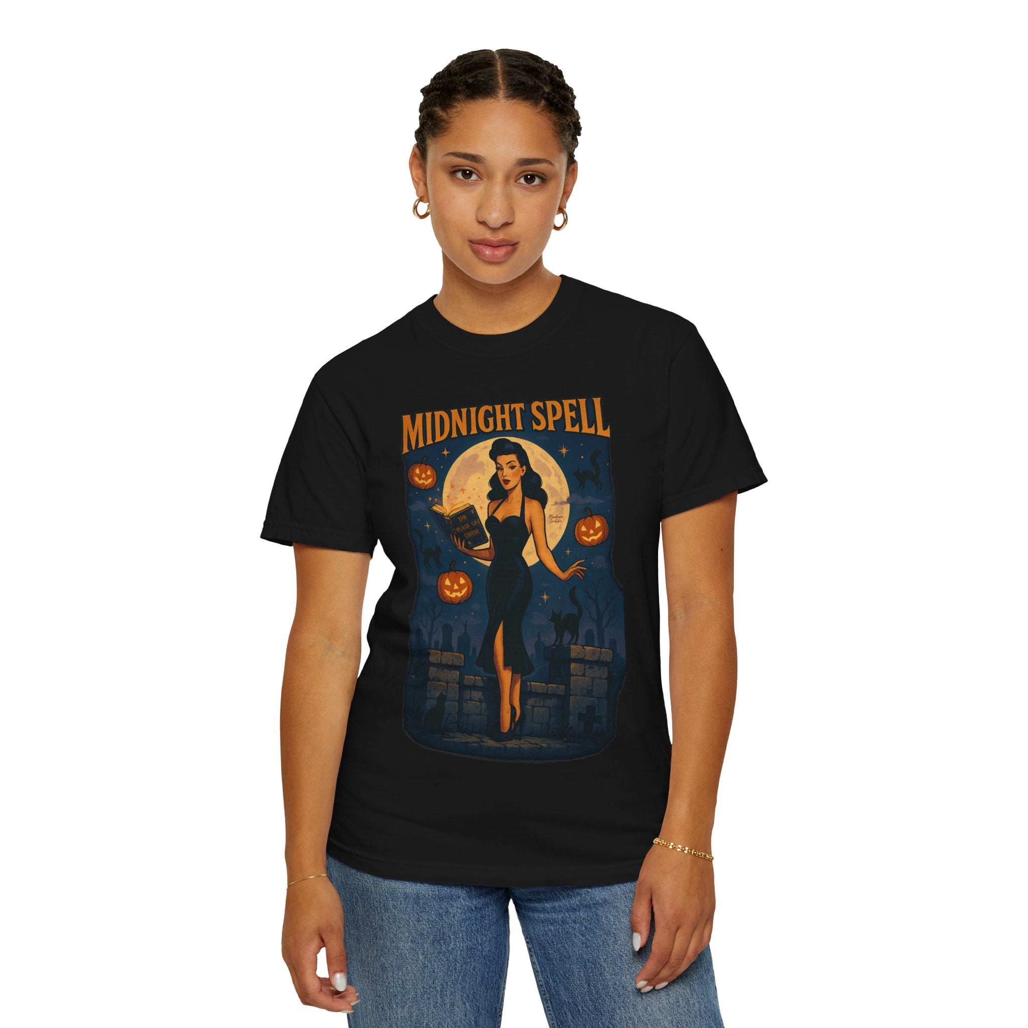Midnight Spell – Retro Pin-Up Witch Unisex Halloween T-Shirt
