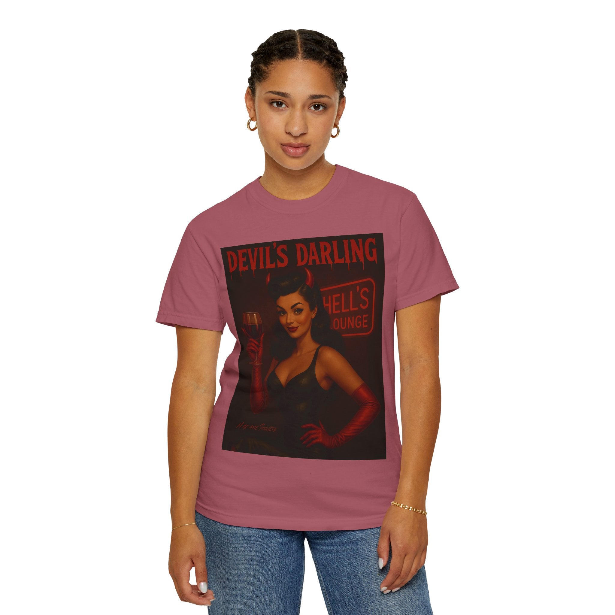 Devil’s Darling – Retro Pin-Up Devil Unisex T-Shirt