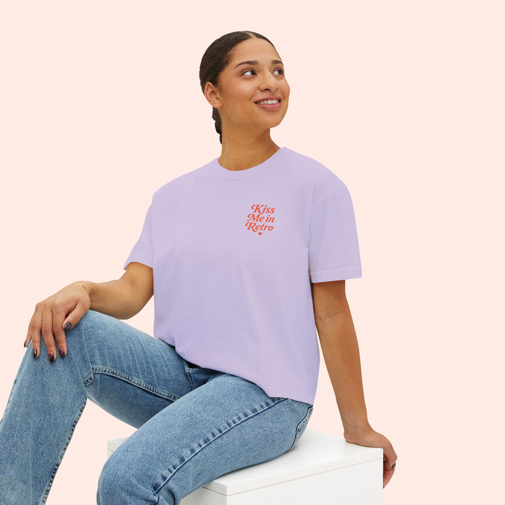 Kiss Me in Retro Graphic T-Shirt – Vintage Mini Motif Boxy T-Shirt