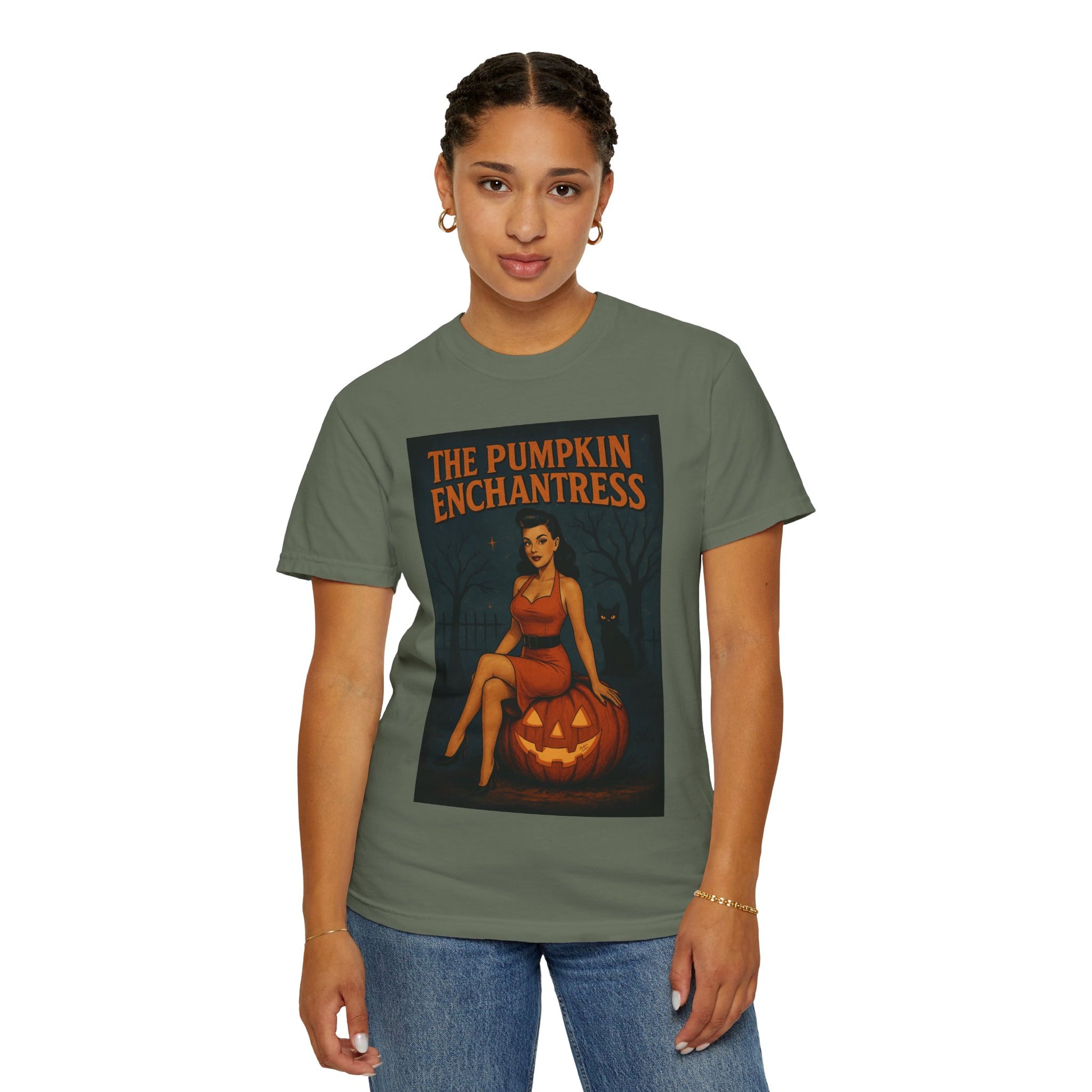 The Pumpkin Enchantress Halloween Unisex T-Shirt – Retro Witch Graphic Tee, Vintage Pumpkin Horror Top, Spooky Unisex Scary Season Shirt - Madame Soulière