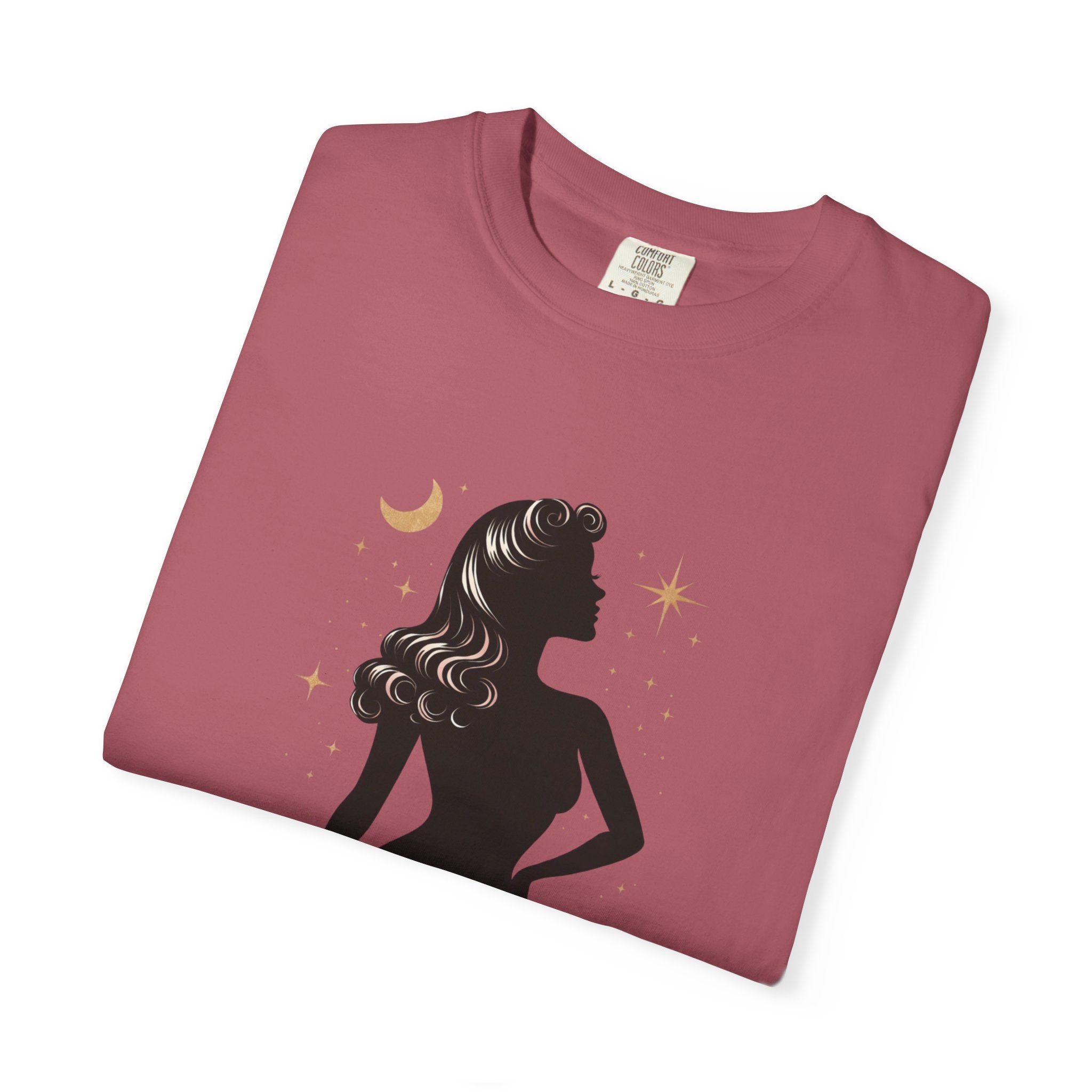 A Cosmic Woman Never Gets Lost – Vintage Feminine Cosmic T-Shirt