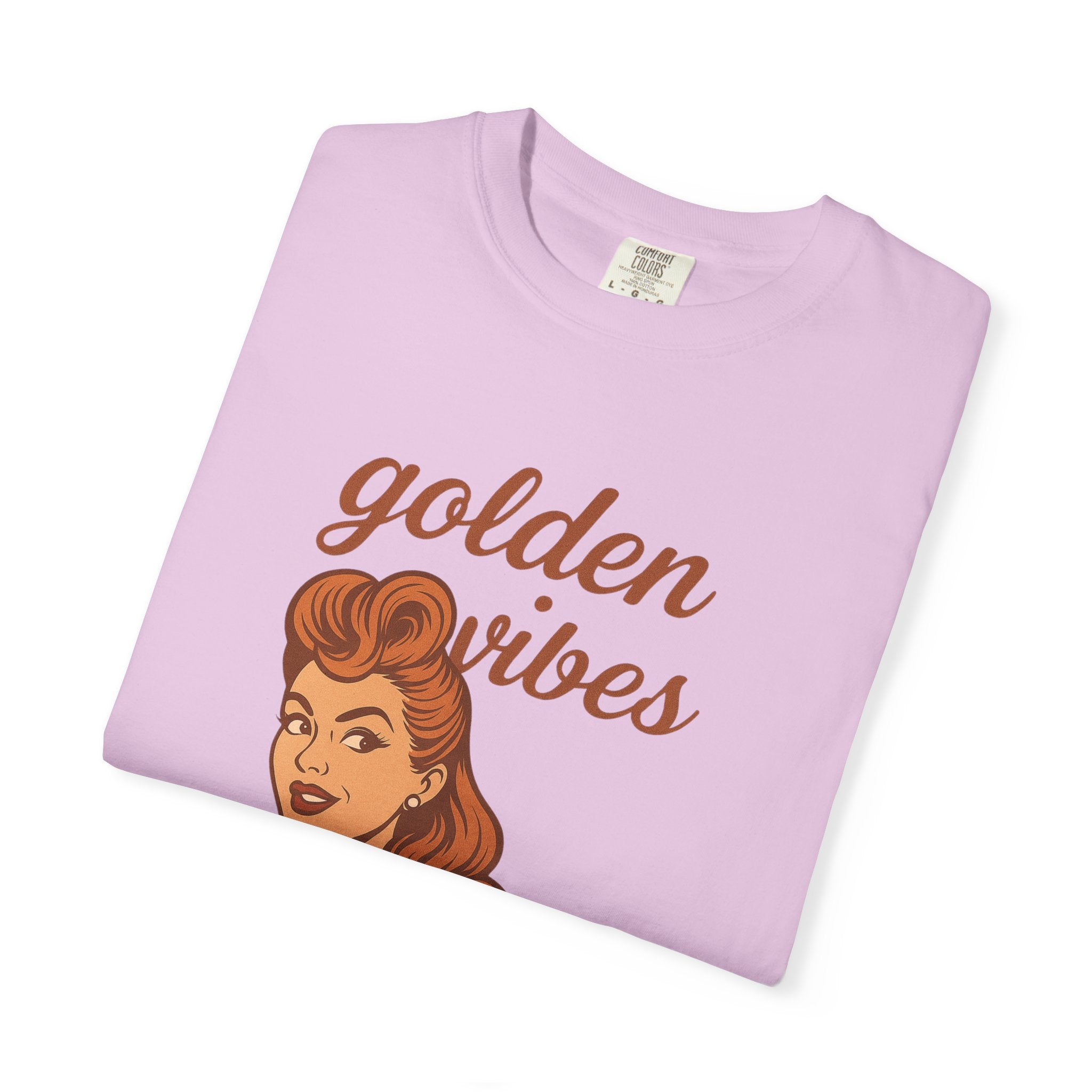 Golden Vibes – Retro Pin-Up Vintage T-Shirt