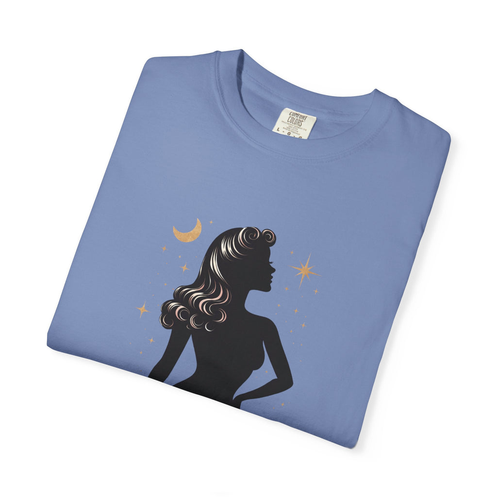 A Cosmic Woman Never Gets Lost – Vintage Feminine Cosmic T-Shirt