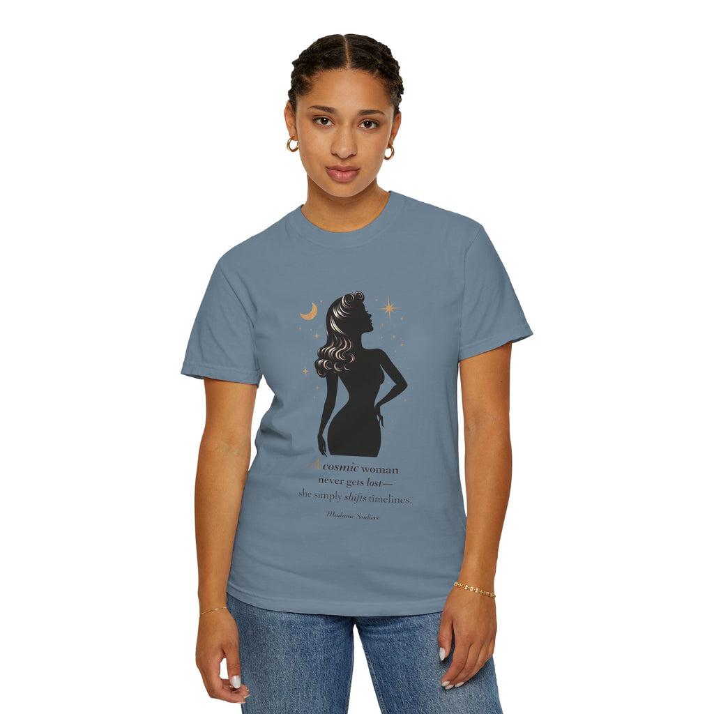A Cosmic Woman Never Gets Lost – Vintage Feminine Cosmic T-Shirt