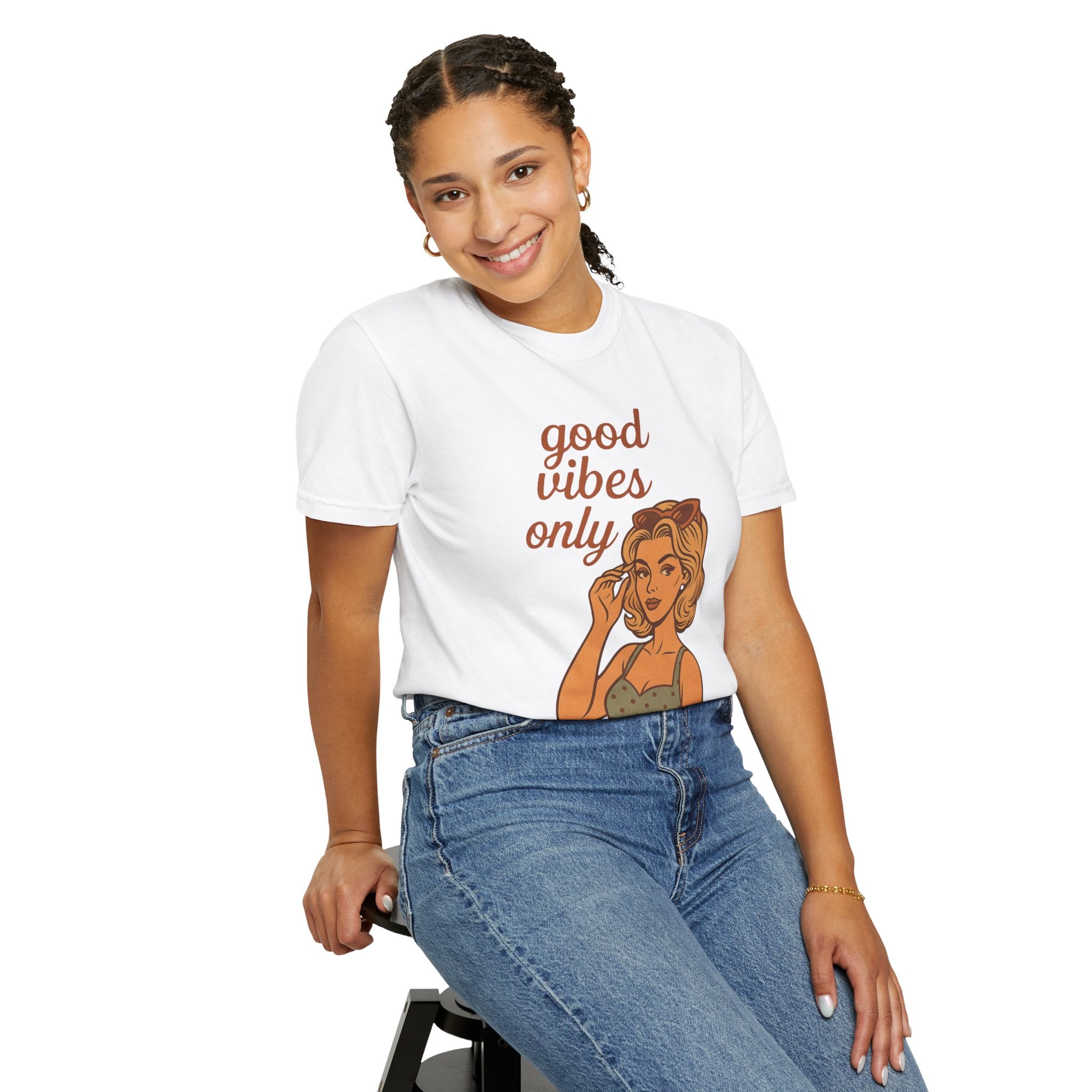 Good Vibes Only – Retro Pin-Up Vintage T-Shirt