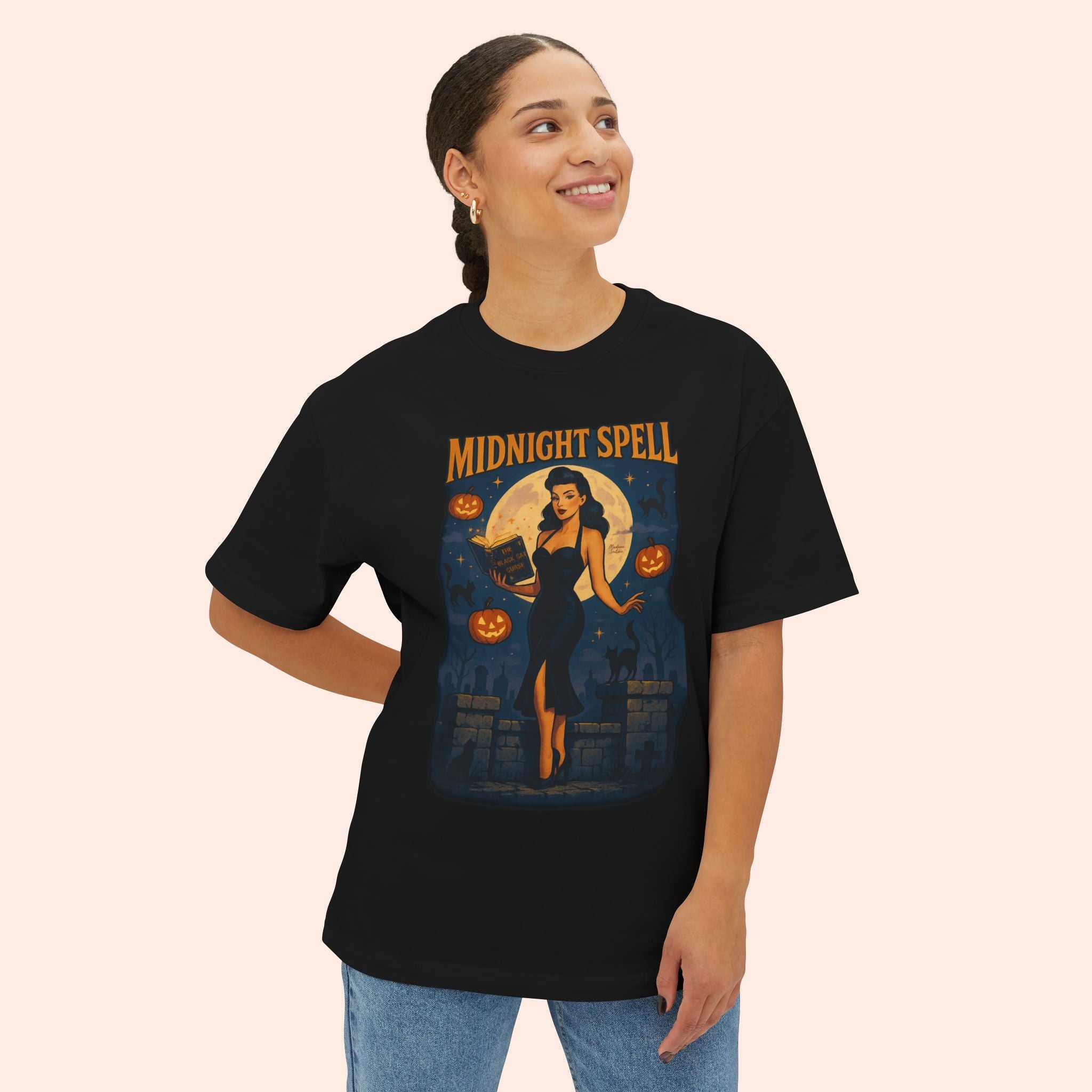 Midnight Spell – Retro Pin-Up Witch Halloween Long Boxy T-Shirt