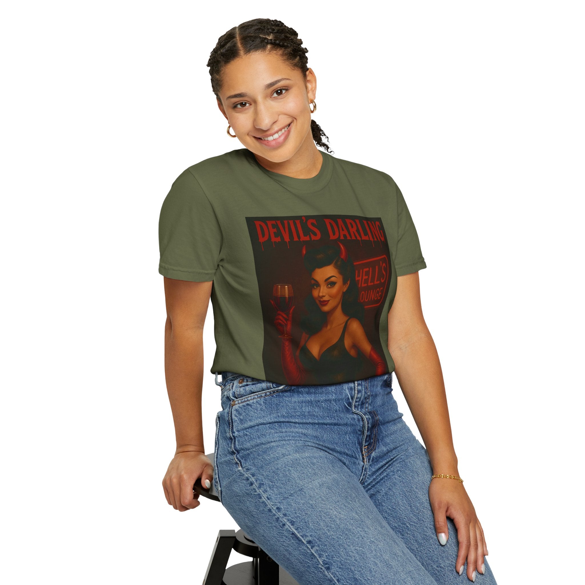 Devil’s Darling – Retro Pin-Up Devil Unisex T-Shirt