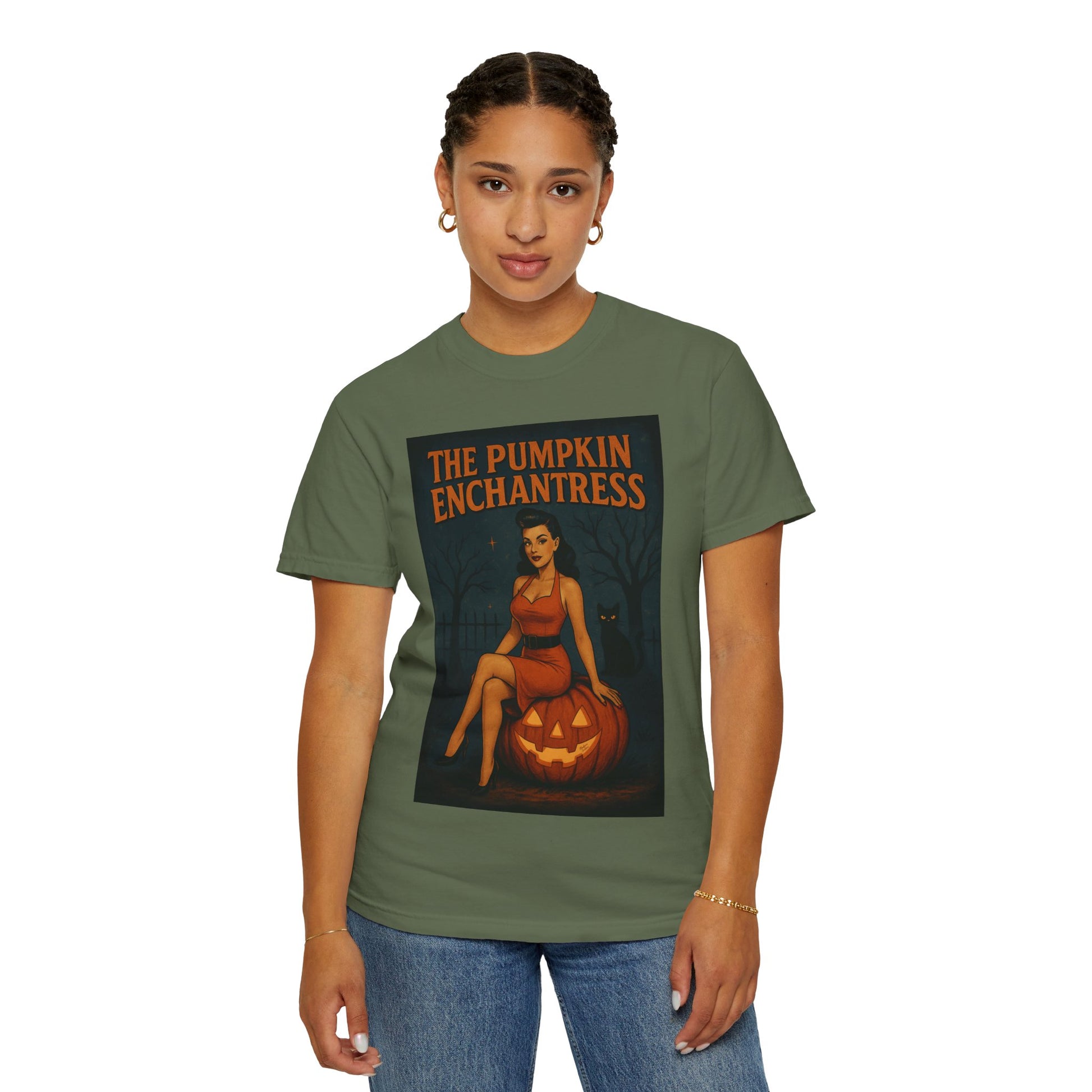 The Pumpkin Enchantress Halloween Unisex T-Shirt – Retro Witch Graphic Tee, Vintage Pumpkin Horror Top, Spooky Unisex Scary Season Shirt - Madame Soulière