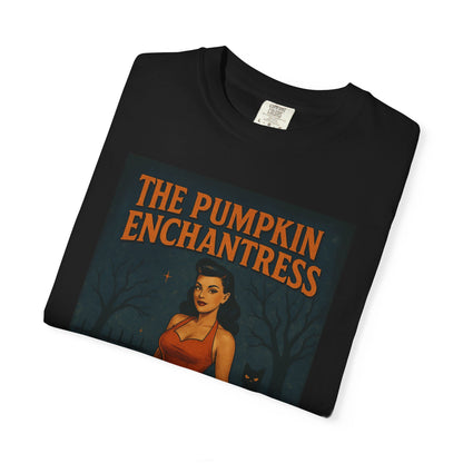 The Pumpkin Enchantress Halloween Unisex T-Shirt – Retro Witch Graphic Tee, Vintage Pumpkin Horror Top, Spooky Unisex Scary Season Shirt - Madame Soulière