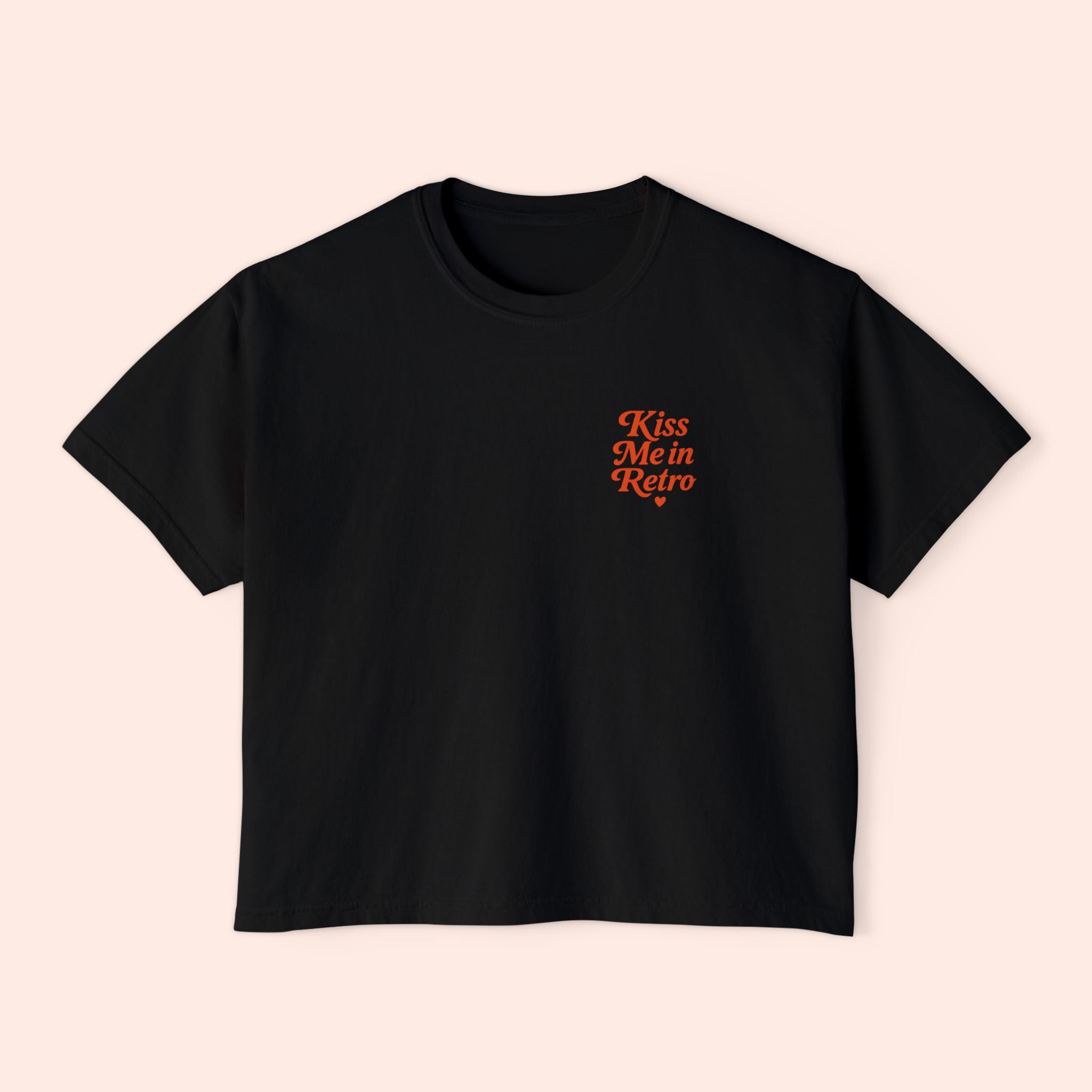 Kiss Me in Retro Graphic T-Shirt – Vintage Mini Motif Boxy T-Shirt