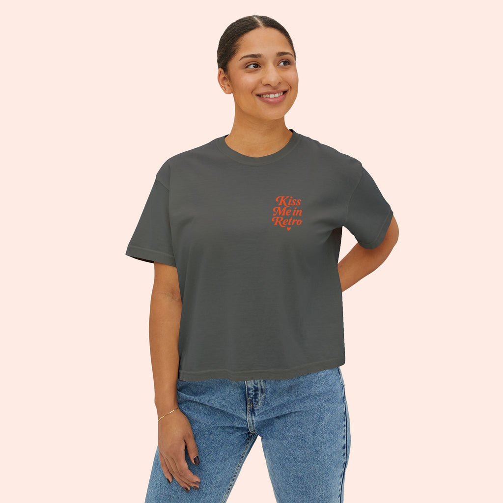 Kiss Me in Retro Graphic T-Shirt – Vintage Mini Motif Boxy T-Shirt