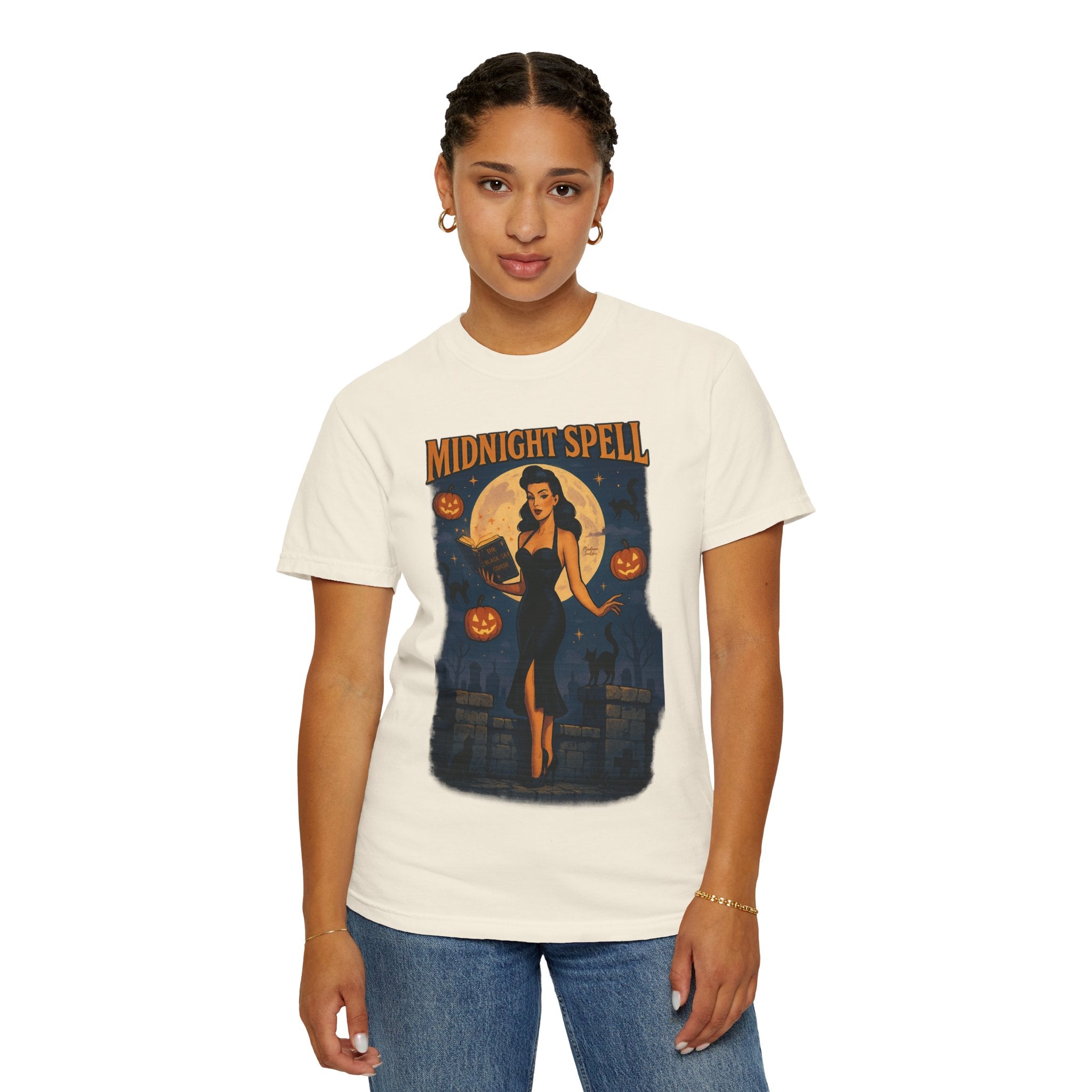 Midnight Spell – Retro Pin-Up Witch Unisex Halloween T-Shirt