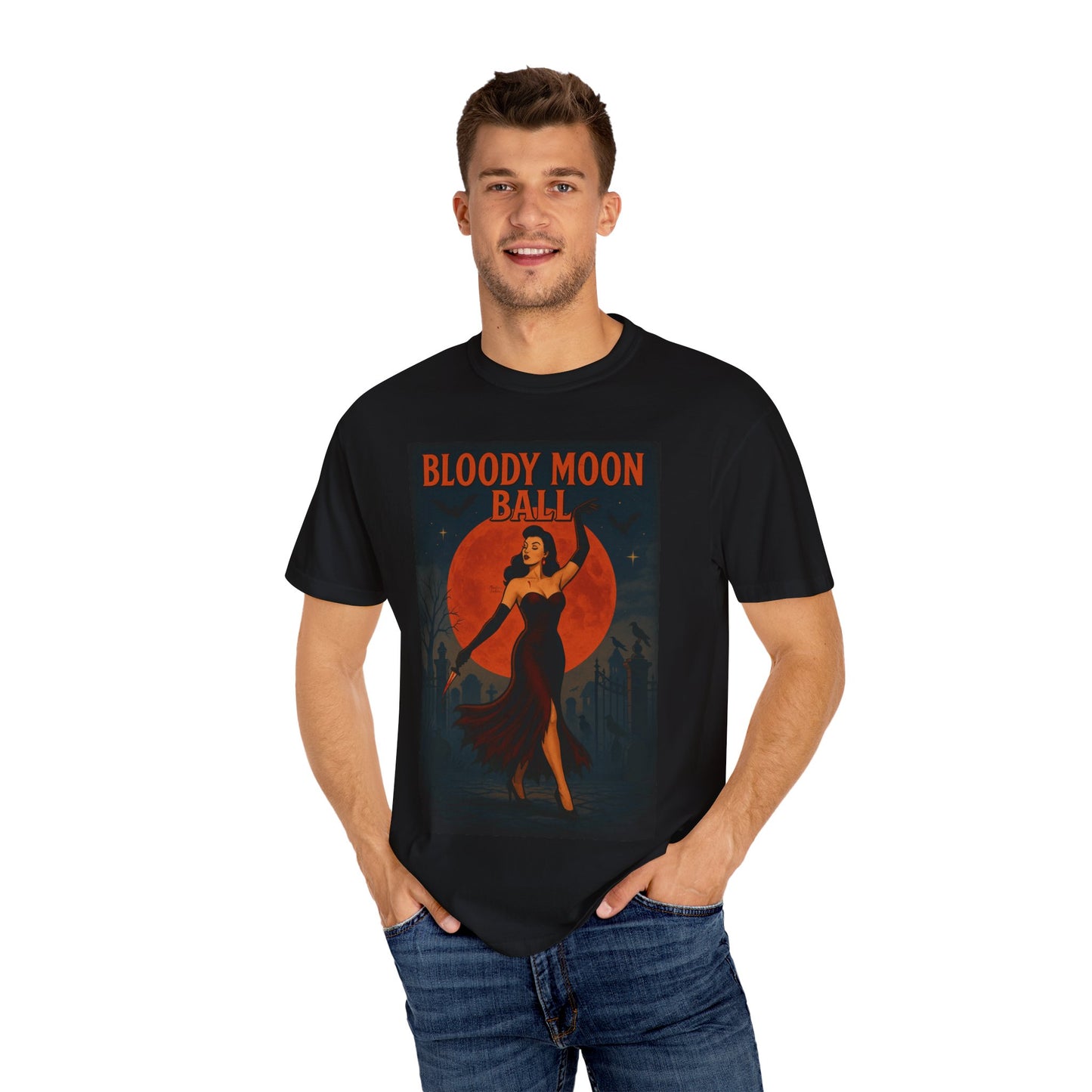 Bloody Moon Halloween Unisex T-Shirt – Vampire Retro Graphic Tee, Vintage Horror Spooky Top, Scary Season Shirt - Madame Soulière