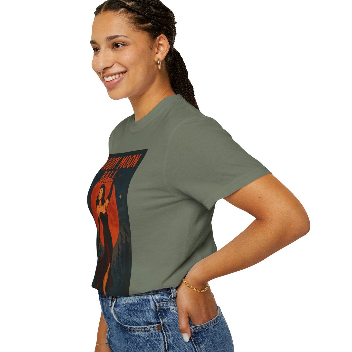 Bloody Moon Halloween Unisex T-Shirt – Vampire Retro Graphic Tee, Vintage Horror Spooky Top, Scary Season Shirt - Madame Soulière
