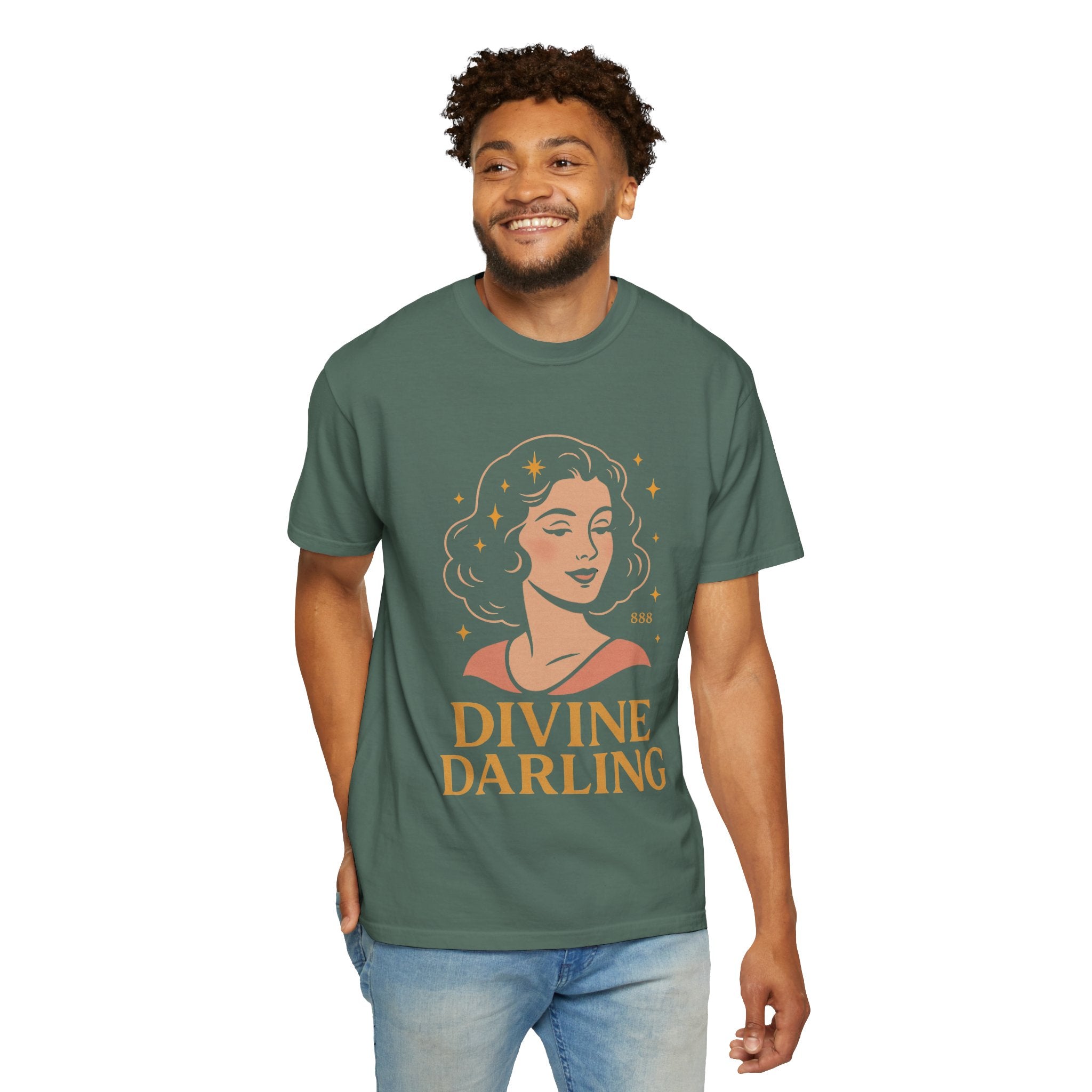 Divine Darling – Retro Pin-Up Vintage T-Shirt
