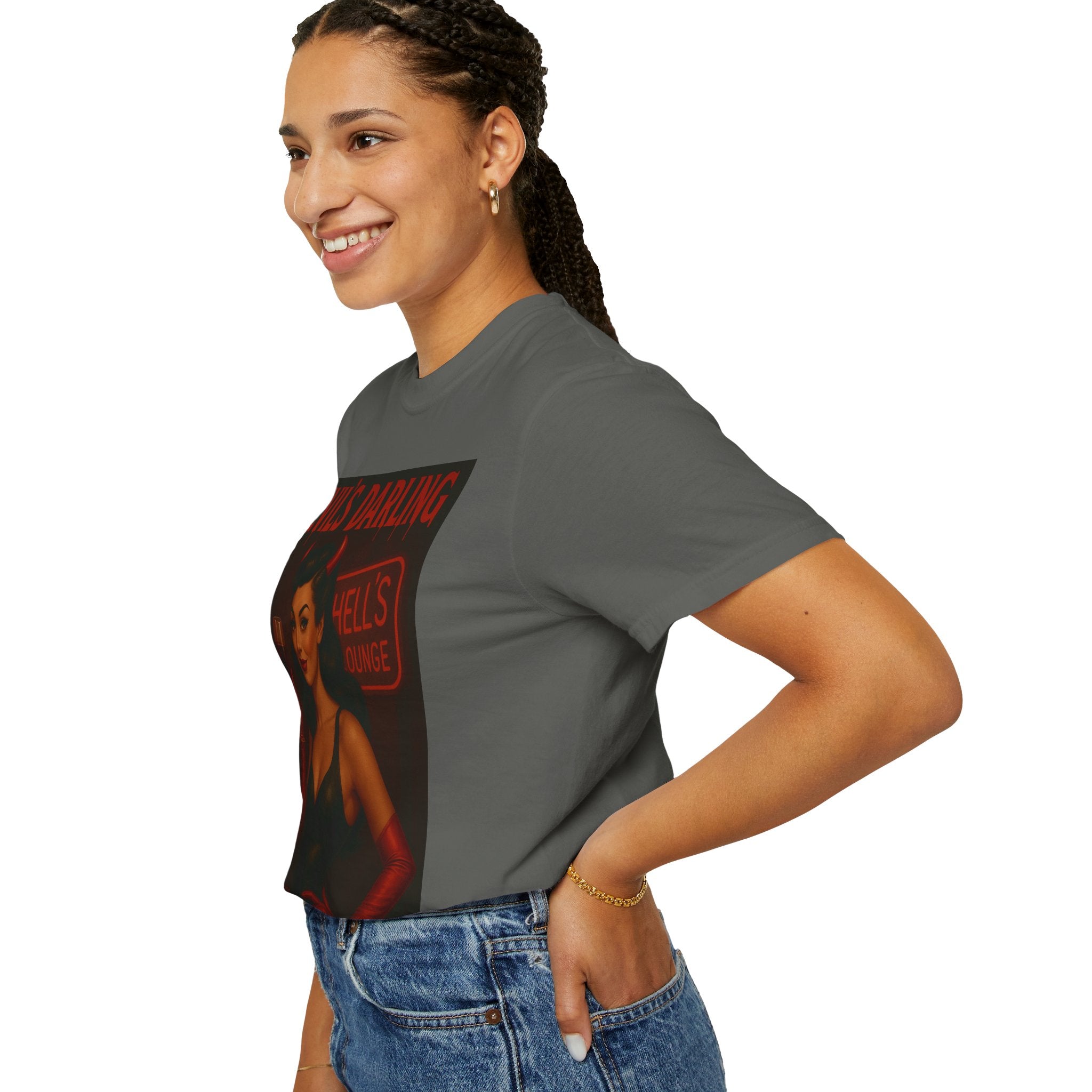 Devil’s Darling – Retro Pin-Up Devil Unisex T-Shirt