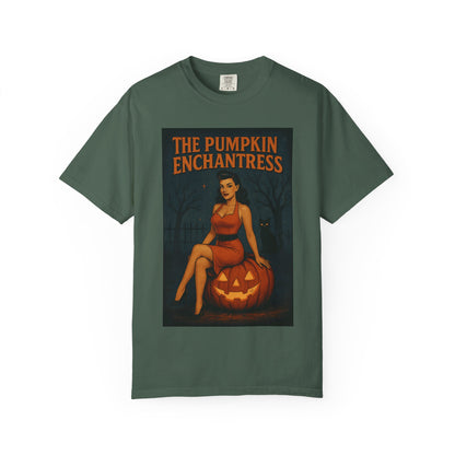 The Pumpkin Enchantress Halloween Unisex T-Shirt – Retro Witch Graphic Tee, Vintage Pumpkin Horror Top, Spooky Unisex Scary Season Shirt - Madame Soulière