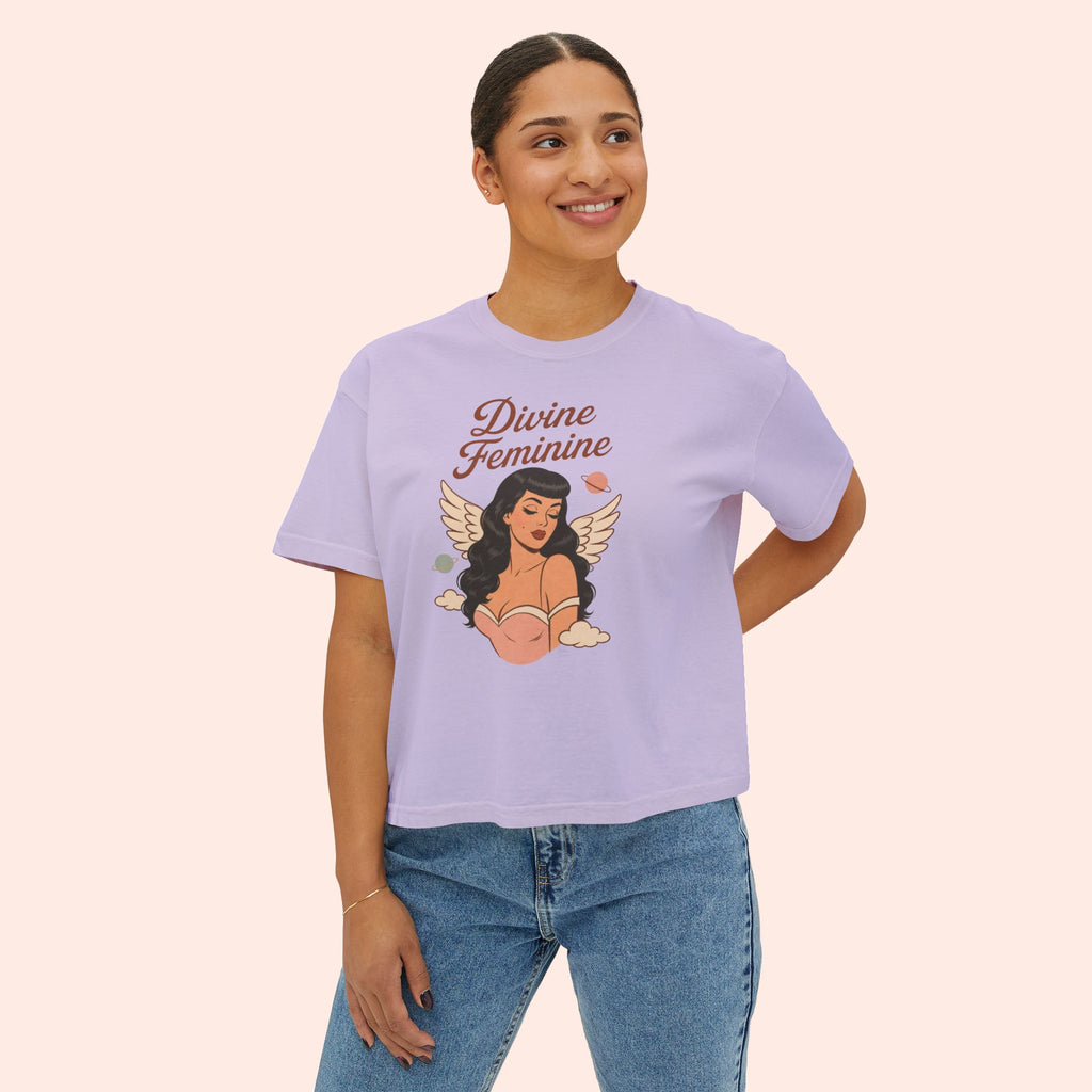Divine Feminine - Retro Pin Up Celestial Graphic Boxy T-Shirt