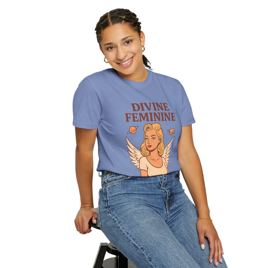 Divine Feminine Graphic T-Shirt – Vintage 50s Pin-Up Unisex Tee