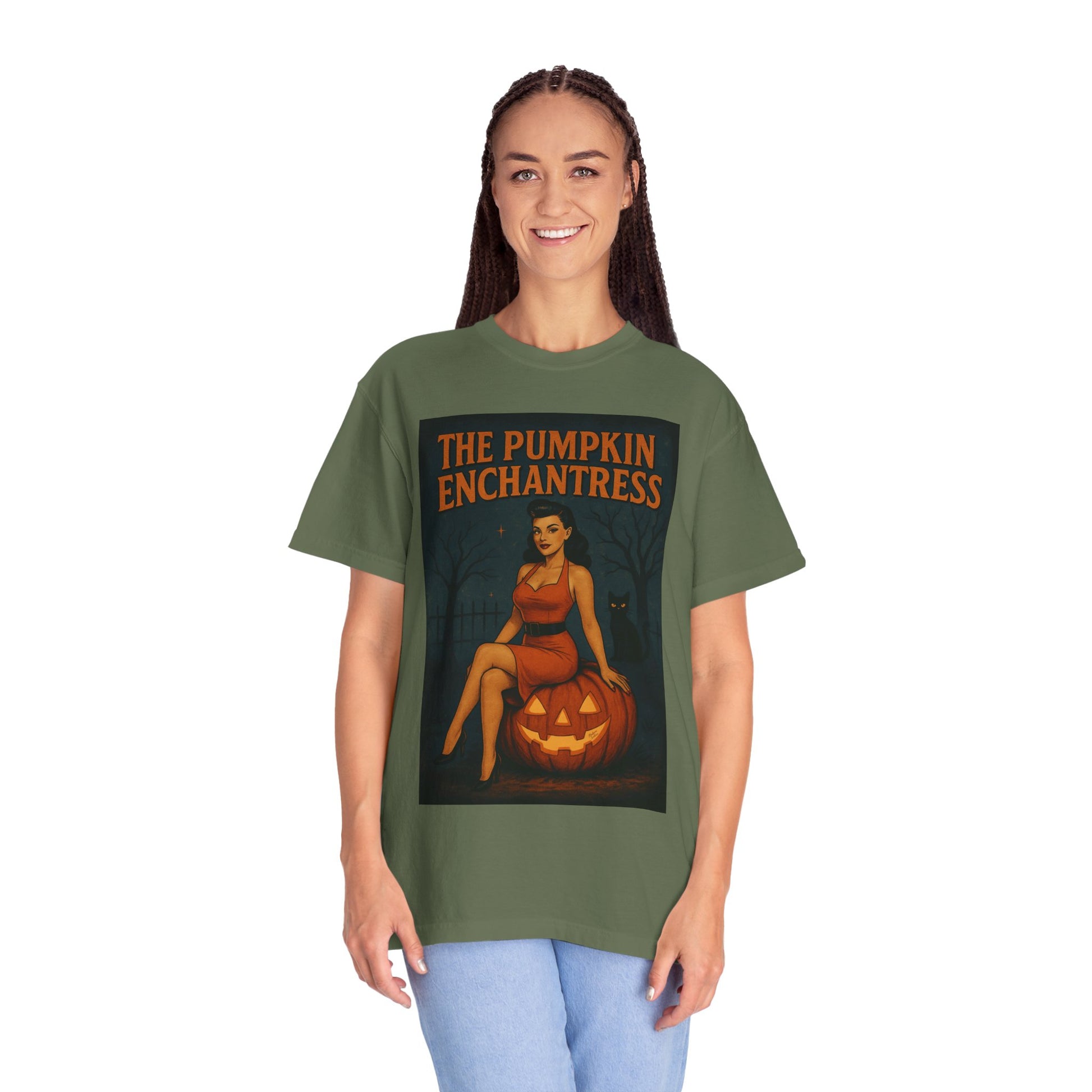 The Pumpkin Enchantress Halloween Unisex T-Shirt – Retro Witch Graphic Tee, Vintage Pumpkin Horror Top, Spooky Unisex Scary Season Shirt - Madame Soulière